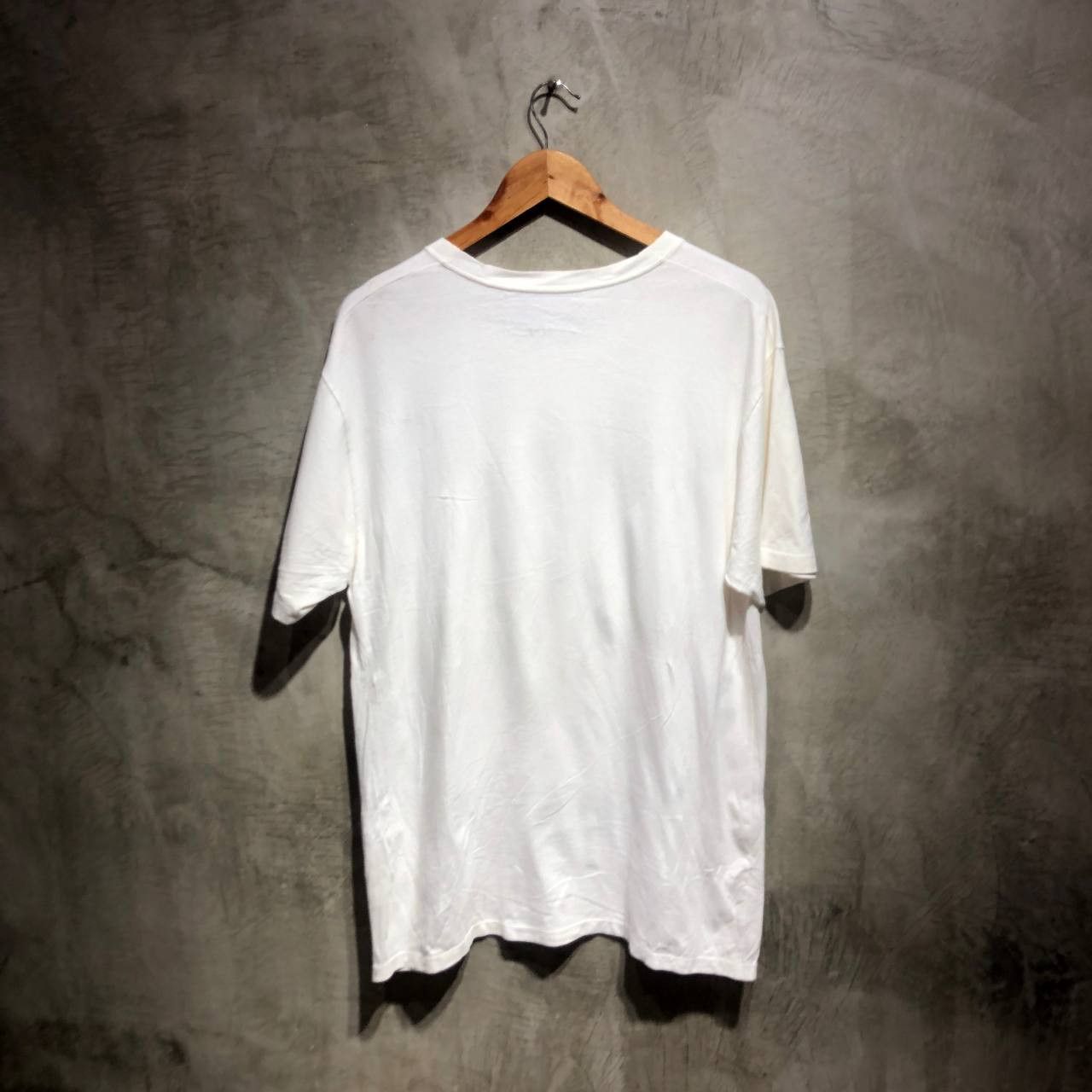 Gucci Gucci GG Giraffe embroidered tee Size US M / EU 48-50 / 2 - 5 Thumbnail