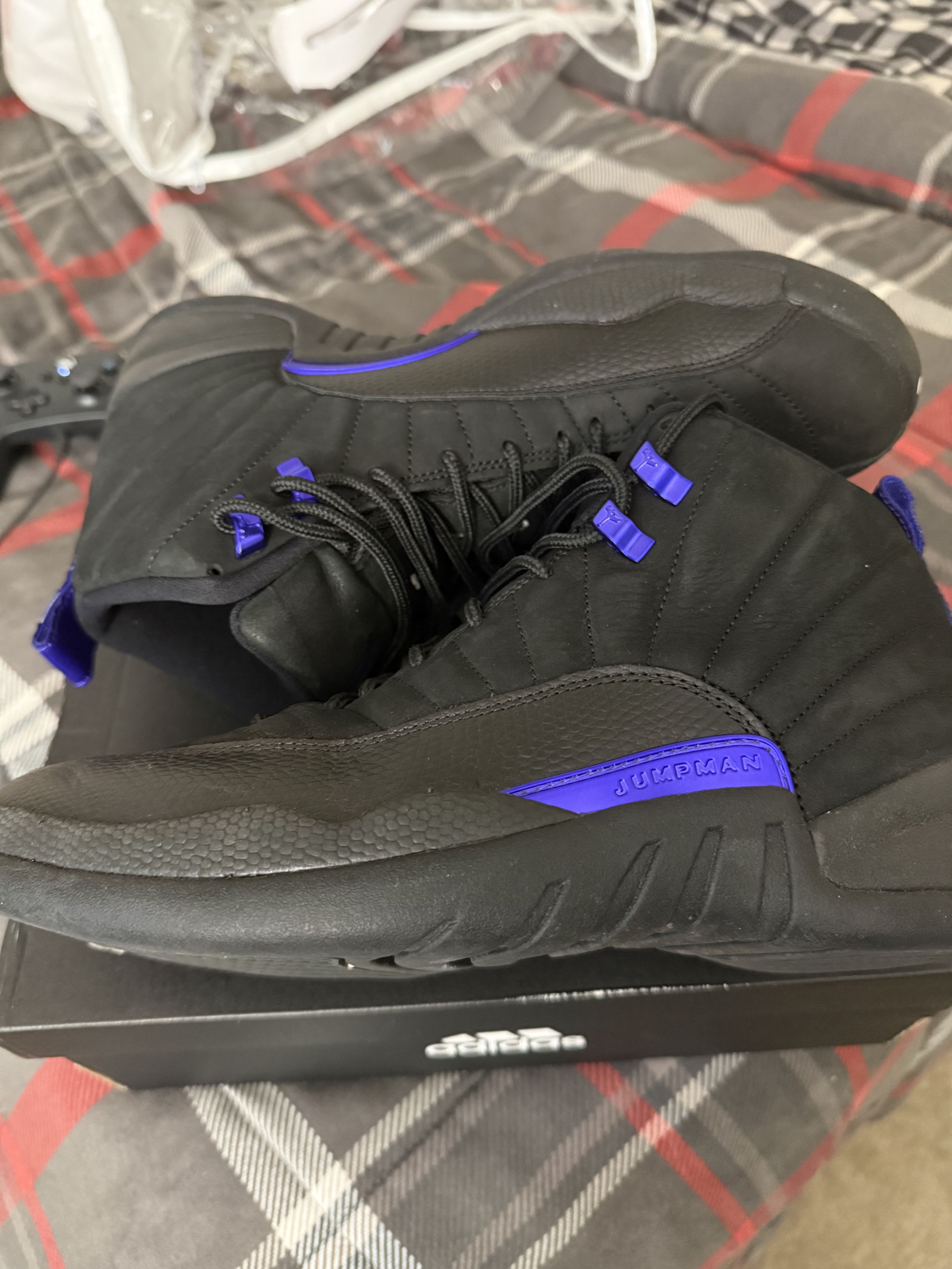 Jordan Brand Air Jordan retro 12s Black Concord Size US 10.5 / EU 43-44 - 2 Thumbnail