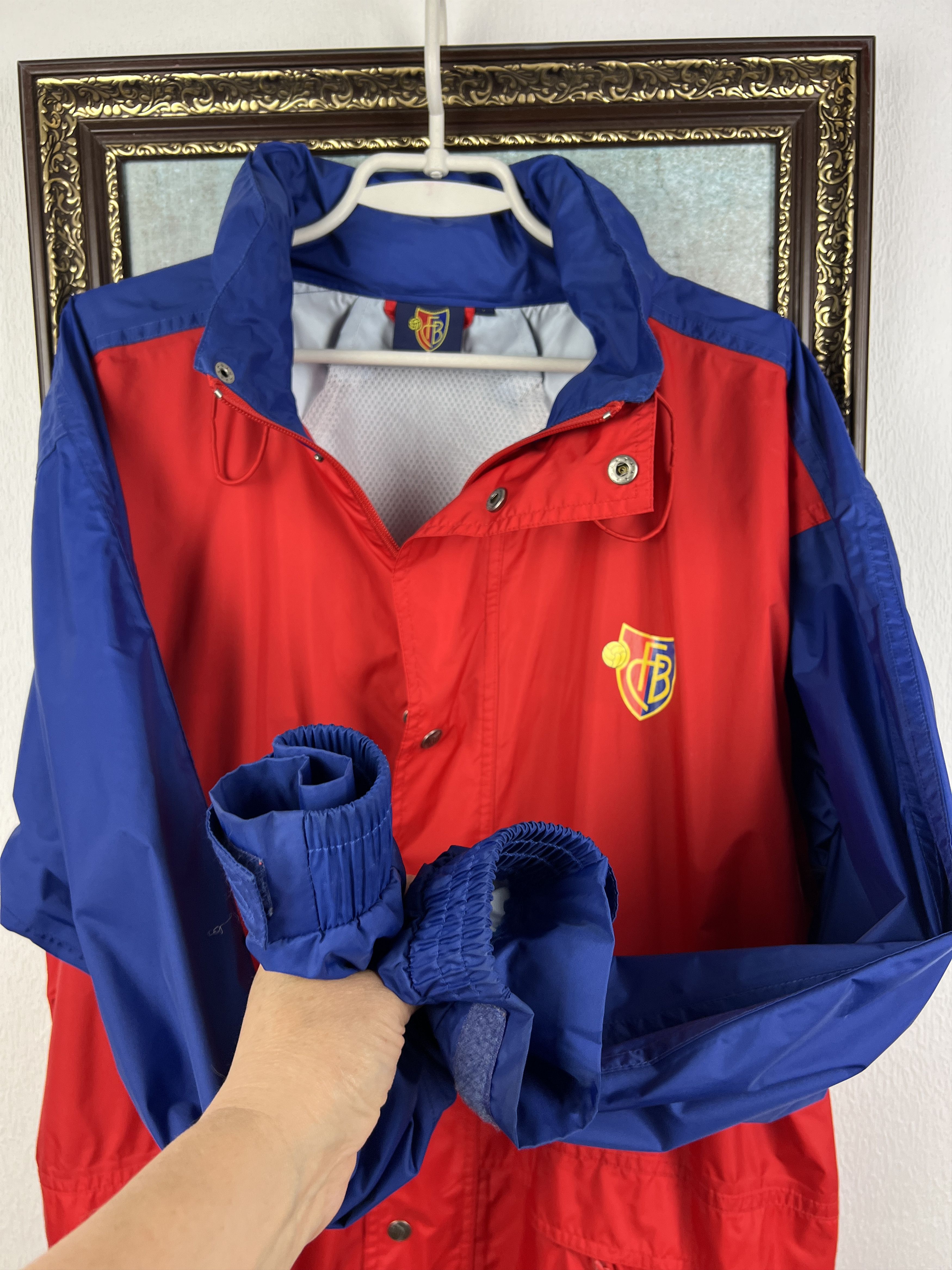 Vintage Basel Football Jacket Soccer Hooded Windbreaker Track Top Size US L / EU 52-54 / 3 - 6 Thumbnail