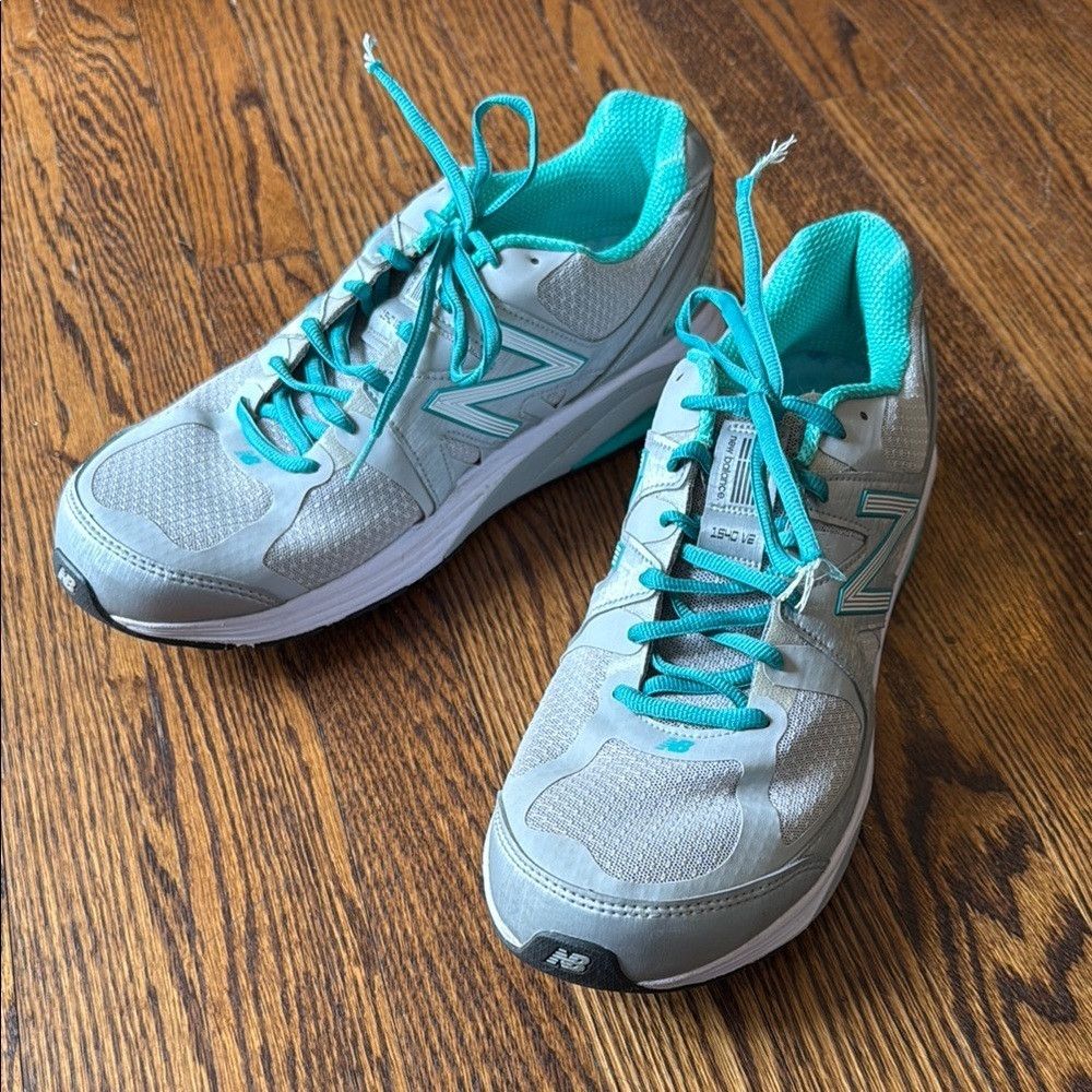 New Balance New Balance 1540 V2 Men’s 13 Gray and Blue Sneakers with Br Size US 13 / EU 46 - 1 Thumbnail