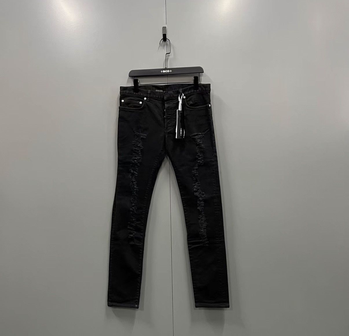 Dior Dior Black Distressed Skinny Jeans J41 Size 24" / US 00 / IT 34 - 1 Thumbnail