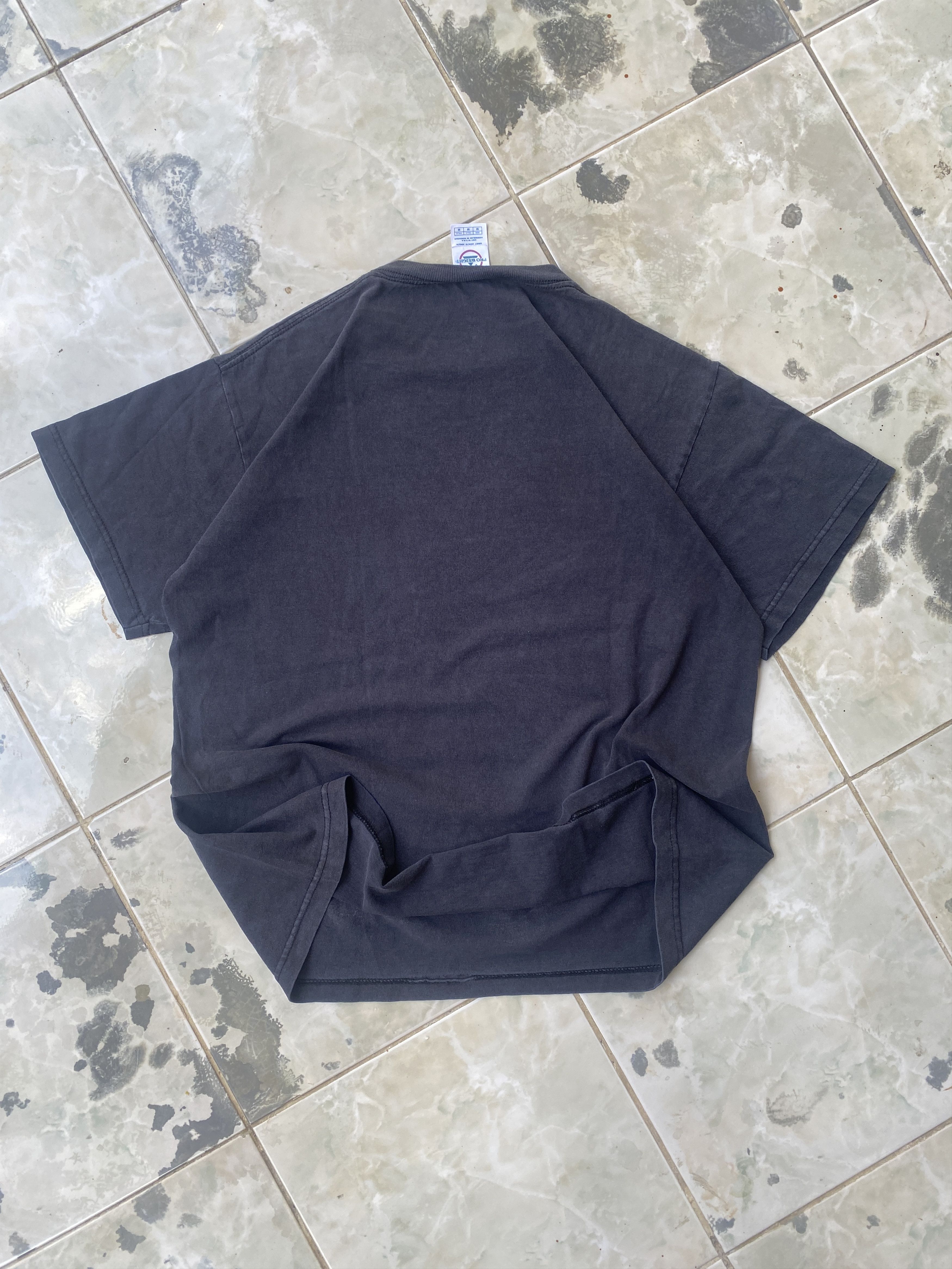 Nintendo Vintage Super Mario Galaxy Bee Nintendo Promo Graphic Tee Size US M / EU 48-50 / 2 - 8 Thumbnail