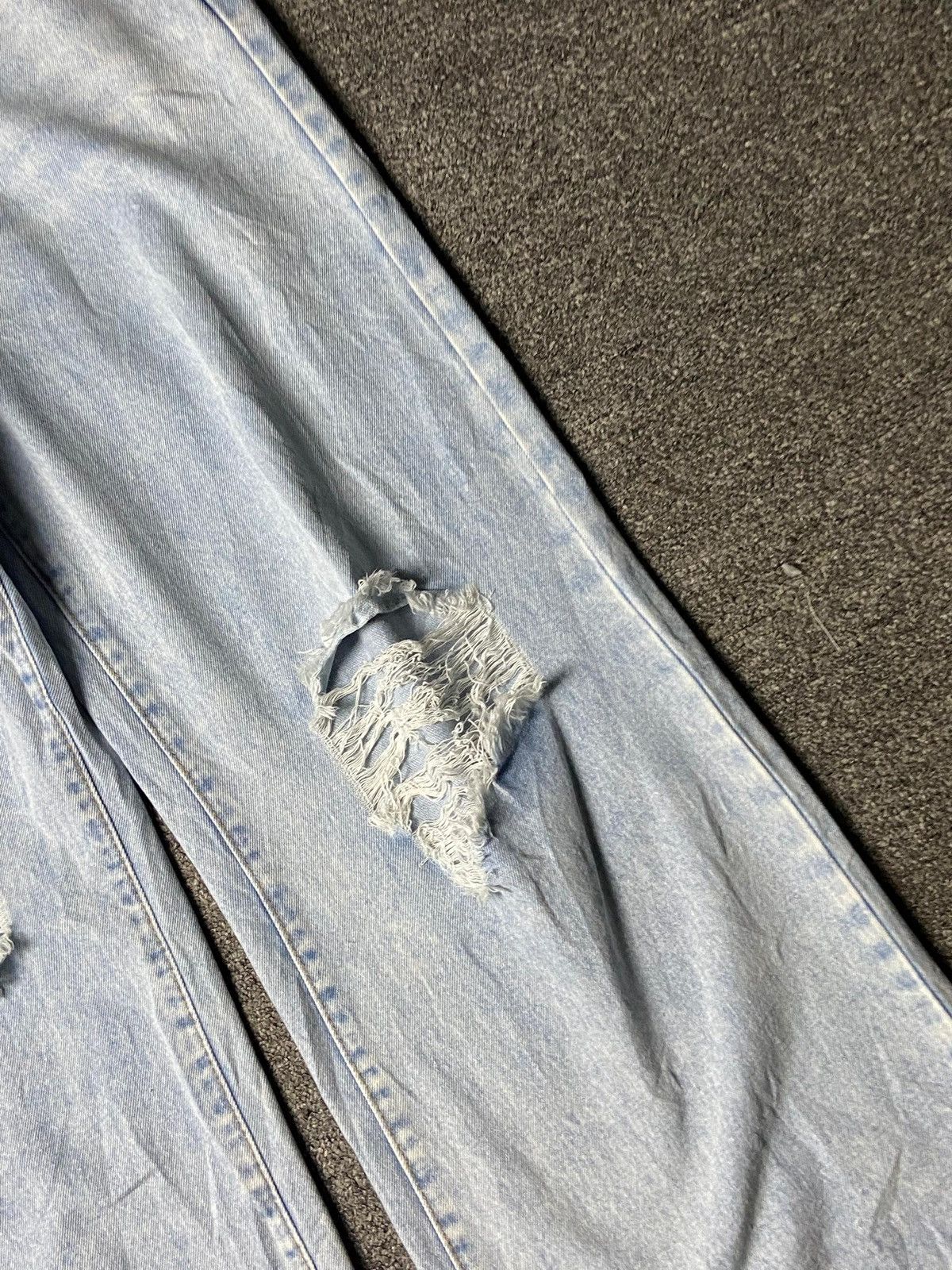 Shein SHEIN Baggy Cut Ripped Denim Jeans (162) Size US 30 / EU 46 - 9 Thumbnail