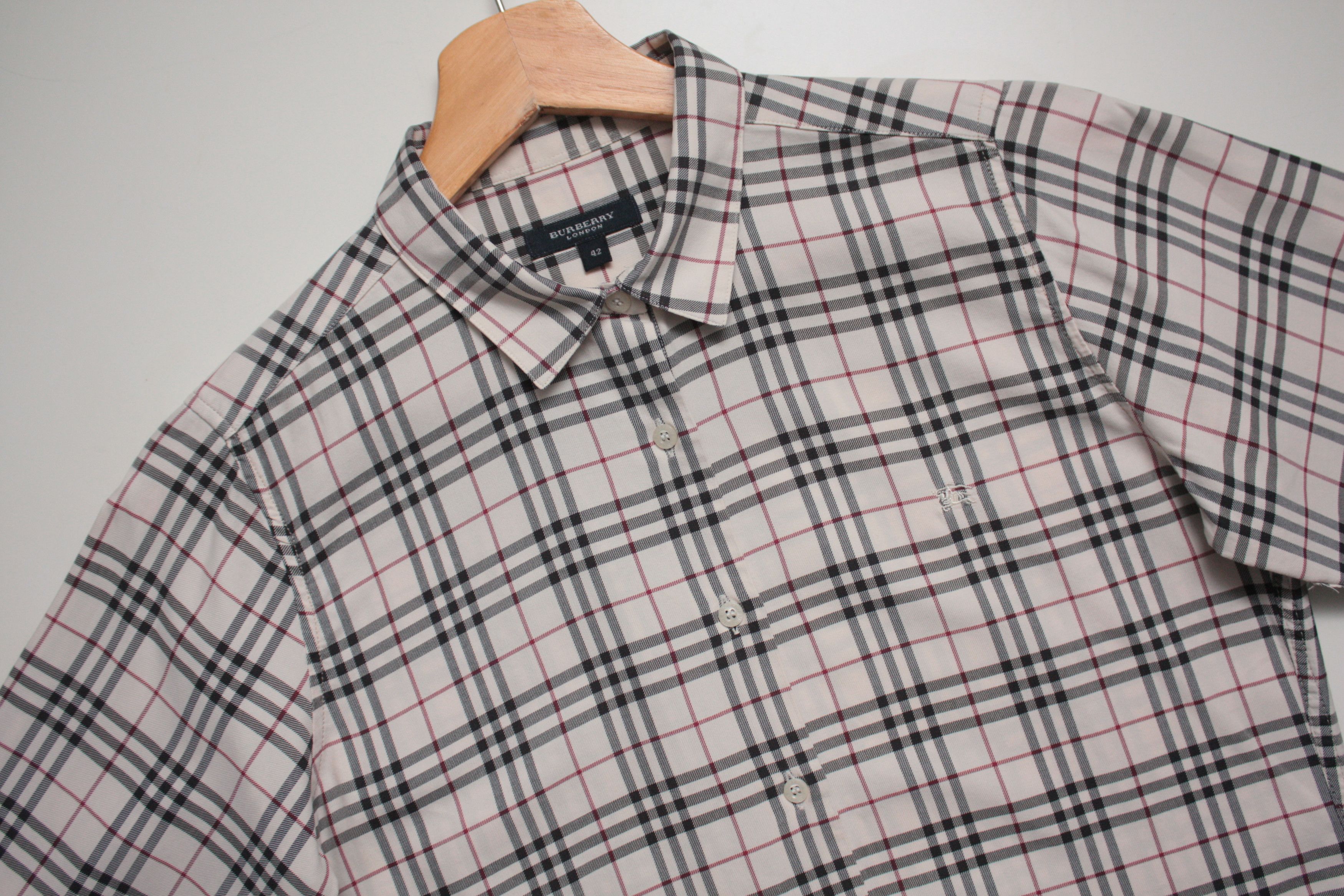 Burberry Burberry Nova Check Long Sleeve Shirt Women's Size M / US 6-8 / IT 42-44 - 1 Thumbnail