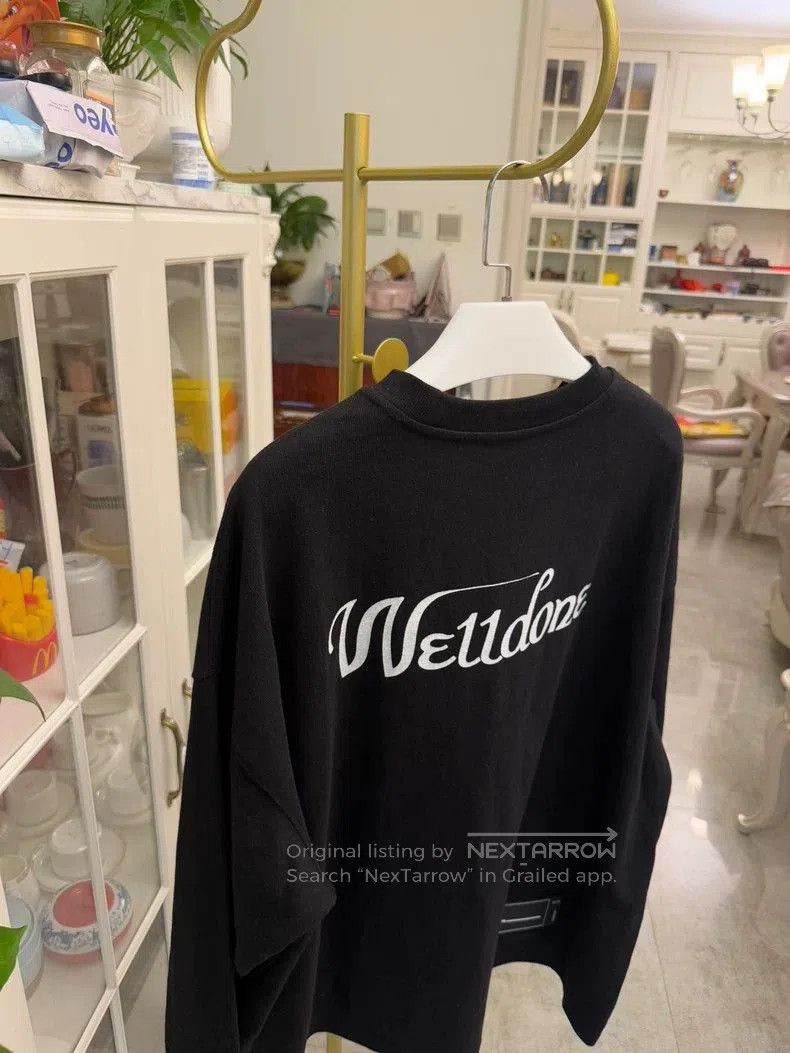 Vetements Black Graphic Sweatshirt with Movie Prints-yf. Size US S / EU 44-46 / 1 - 6 Thumbnail