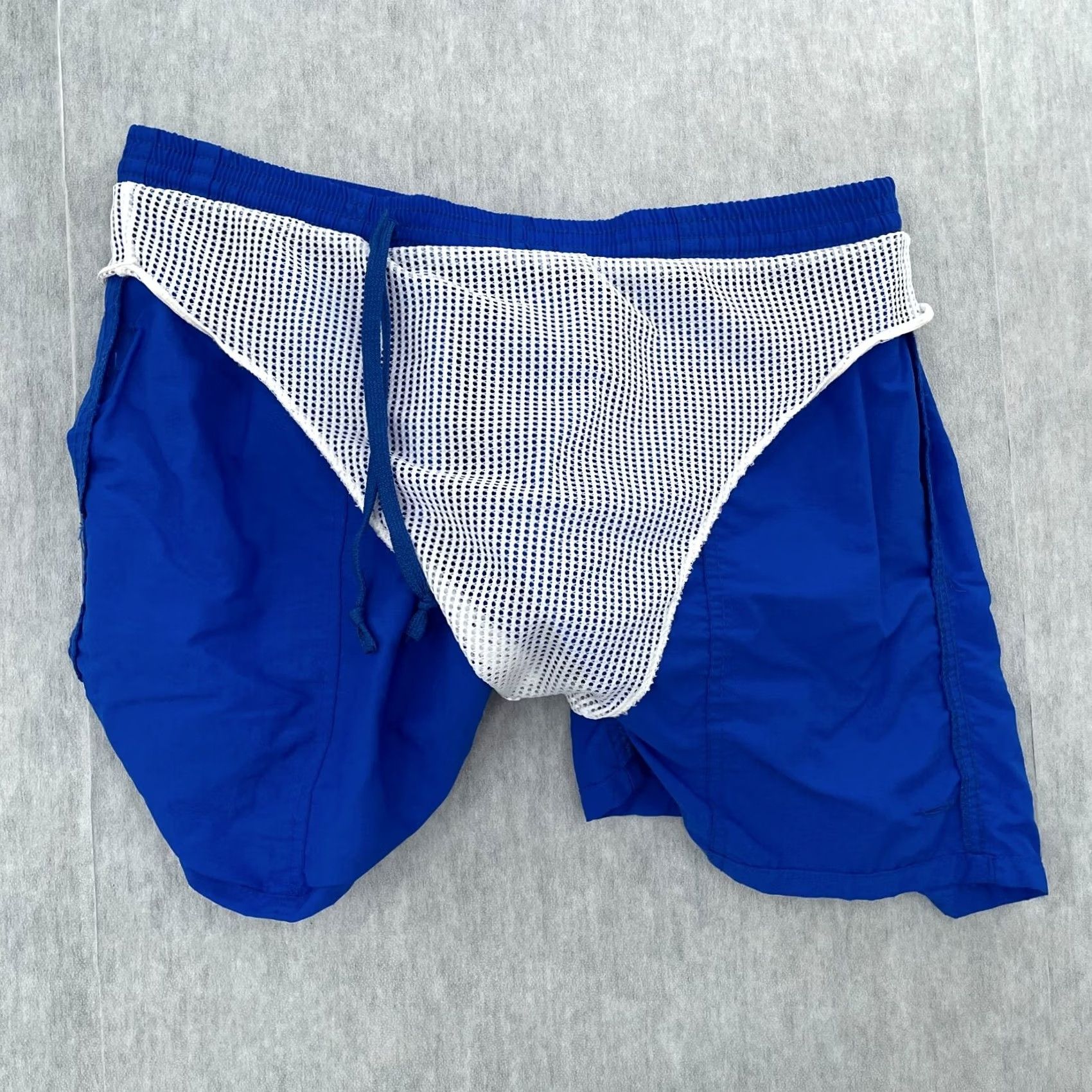 Disney VINTAGE Disney Shorts Mens L Blue Walt Adult Caribbean Beach Resort Swim Trunks Size US 33 - 5 Thumbnail