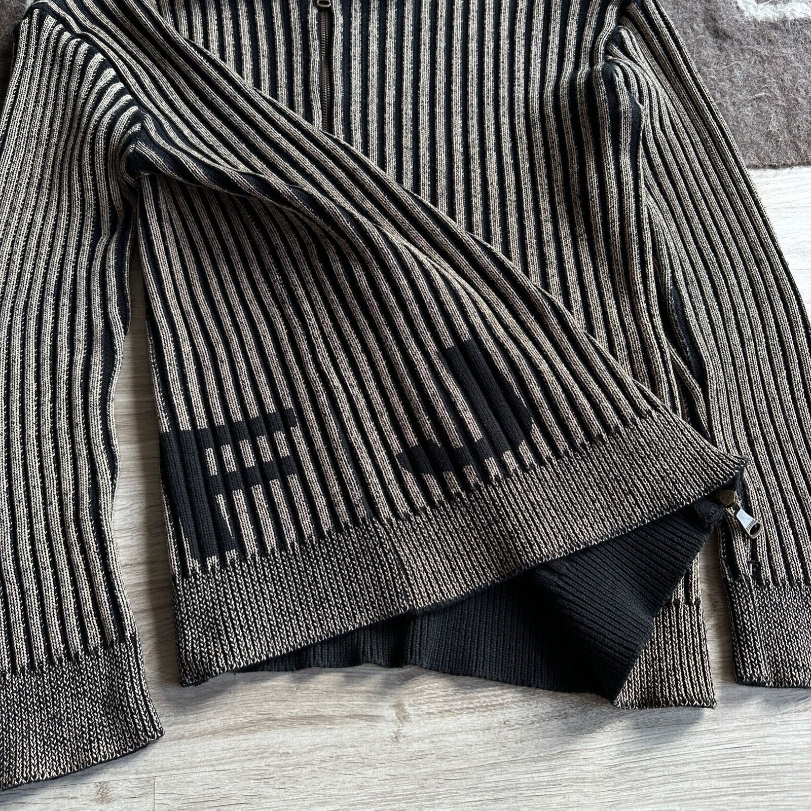 GF Ferre Ferre Jeans Vintage Y2K Ribbed Knitted Sweater 9262AC Size US XL / EU 56 / 4 - 2 Thumbnail