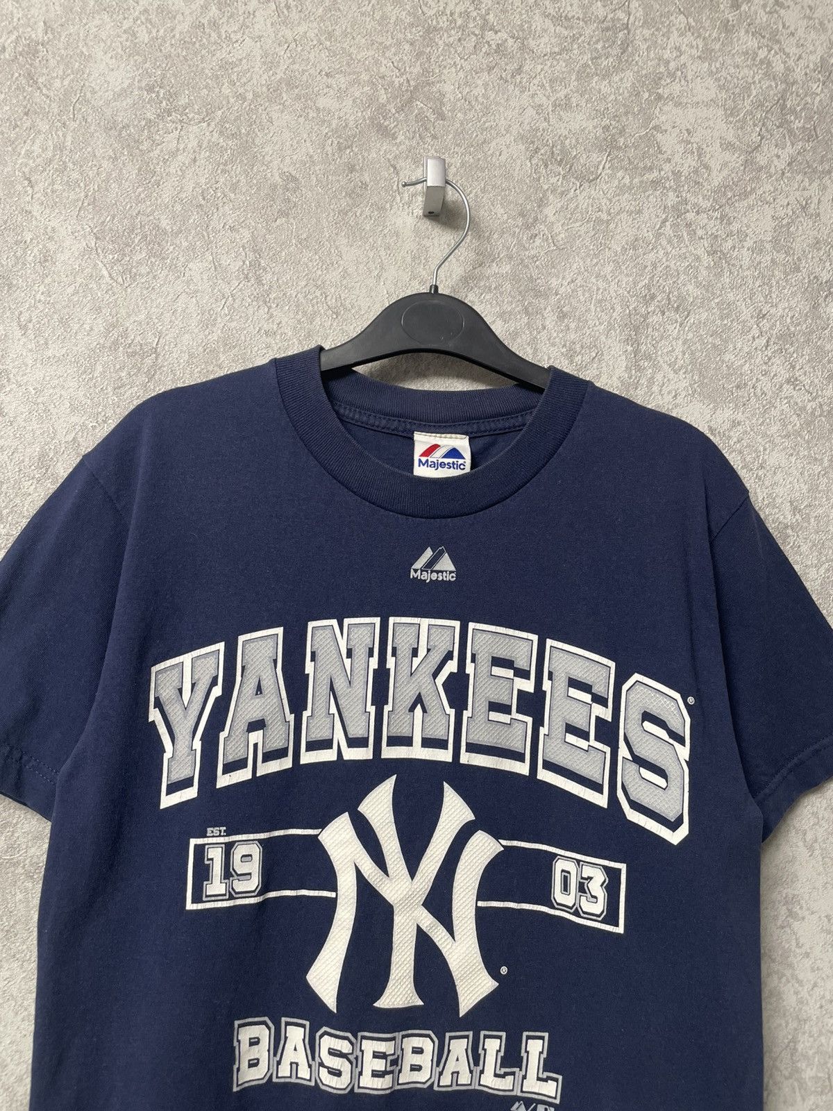 New York Yankees Vintage New York Yankees Majestic T-Shirt Baseball MLB Size US S / EU 44-46 / 1 - 2 Thumbnail