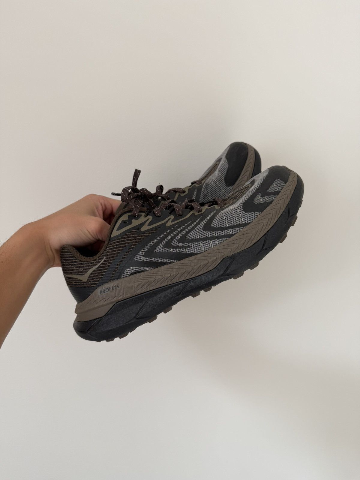 Hoka Hoka One One Tecton X 2 Size US 8.5 / EU 41-42 - 1 Thumbnail
