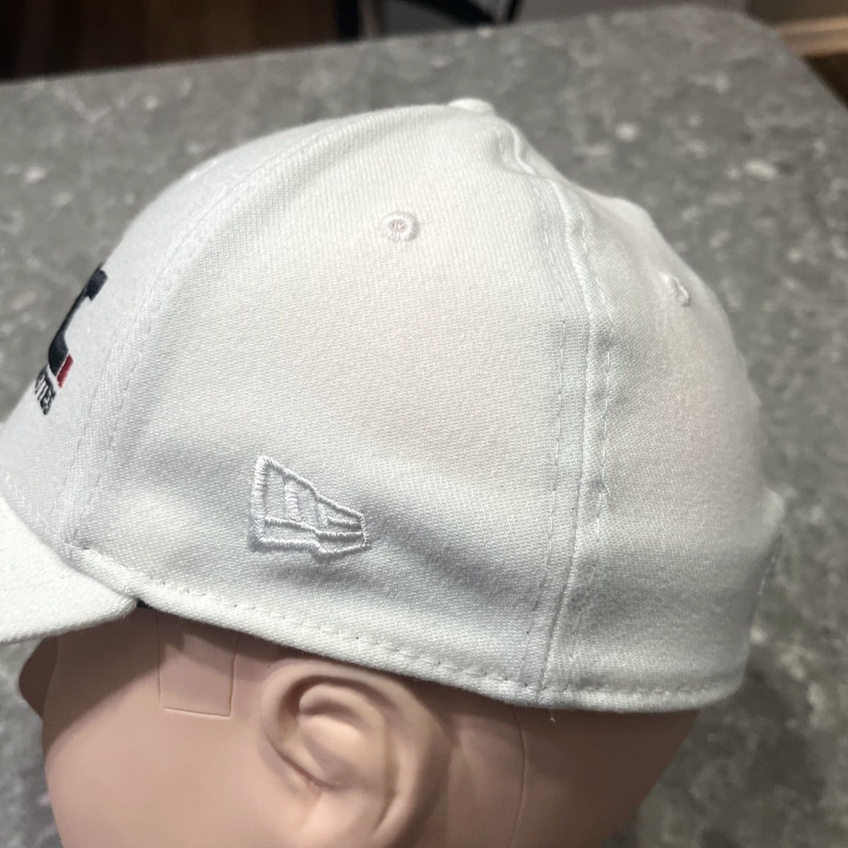 New Era NEW ERA Hat KVSH RACING S-M WHITE Lightweight Men Baseball Cap 39Thirty Casual Workwear All Seasons Men Size ONE SIZE - 4 Thumbnail
