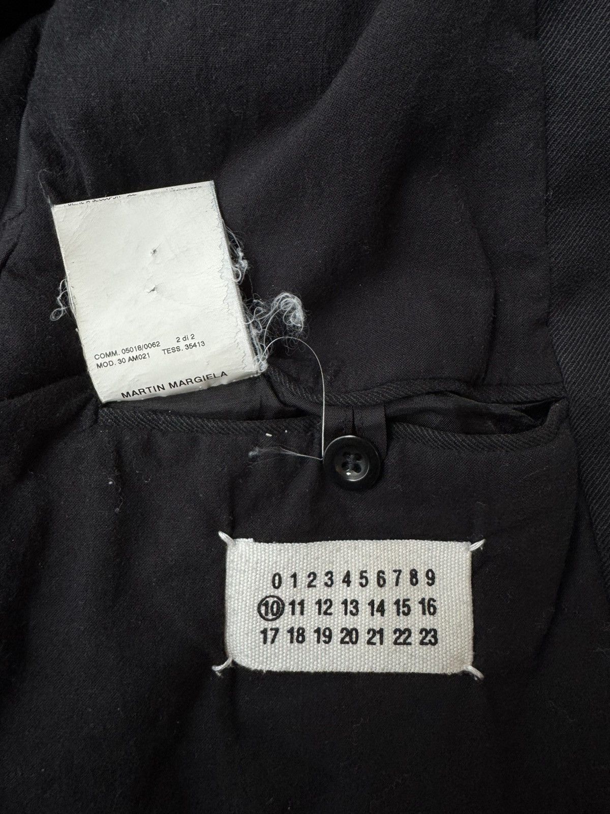 Maison Margiela Maison Martin Margiela AW06 3D MA-1 Faded Cotton Bomber Size US S / EU 44-46 / 1 - 15 Thumbnail