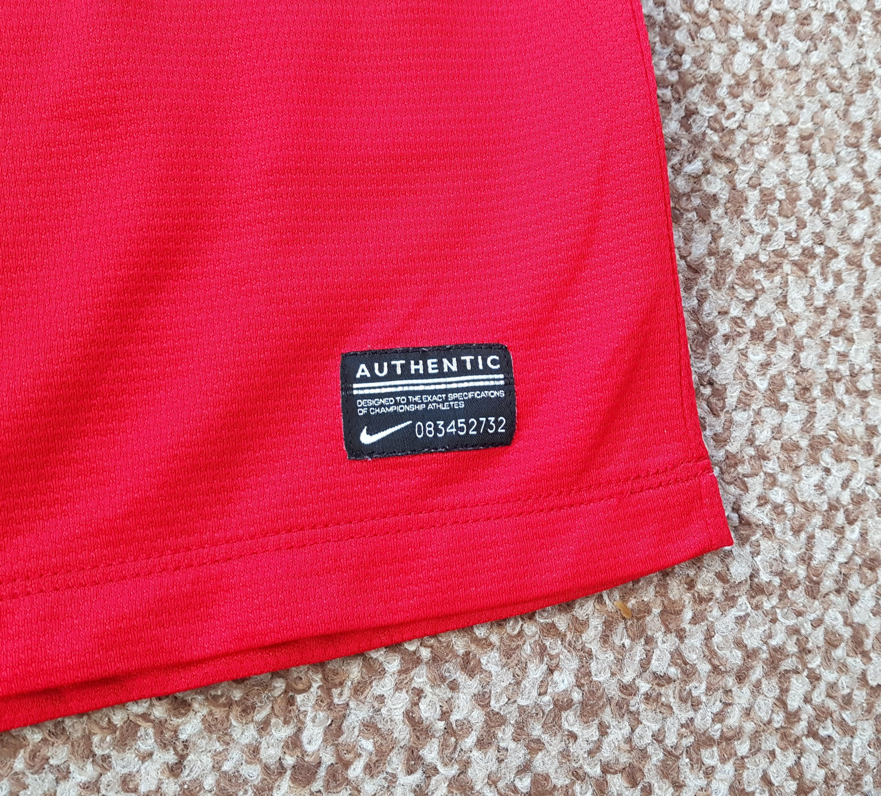 Nike MANCHESTER UNITED 2013-14 NIKE HOME JERSEY SHIRT SOCCER sz L Size US L / EU 52-54 / 3 - 5 Thumbnail
