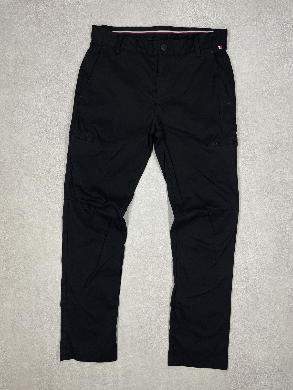 Tommy Hilfiger × Vintage Mens Tommy Hilfiger Tech Pants Black Stretch Size S Size US 30 / EU 46 - 2 Thumbnail