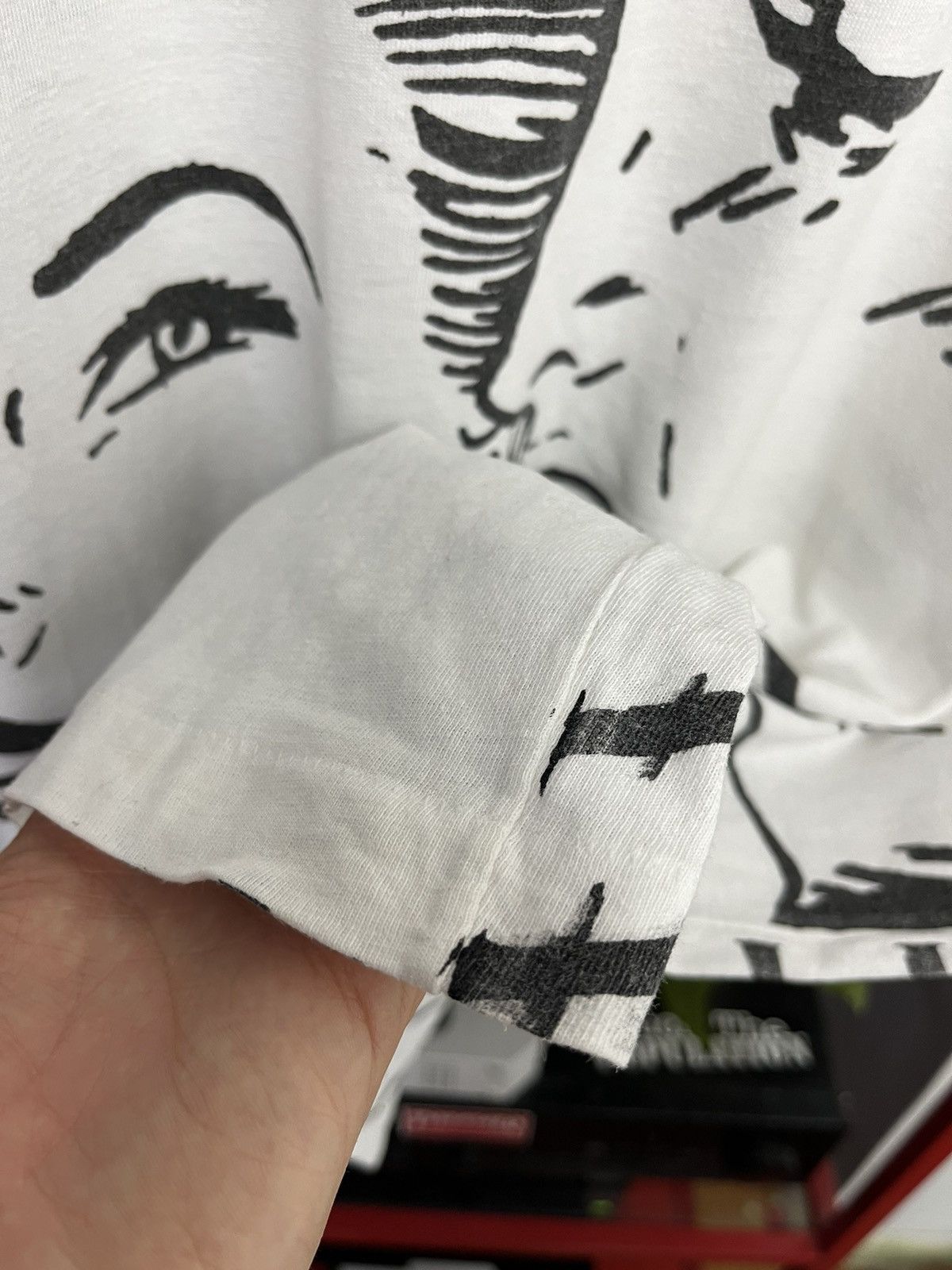 Vintage Rare Vintage 90s Roy Lichtenstein all over print comics tee Size US XL / EU 56 / 4 - 8 Thumbnail