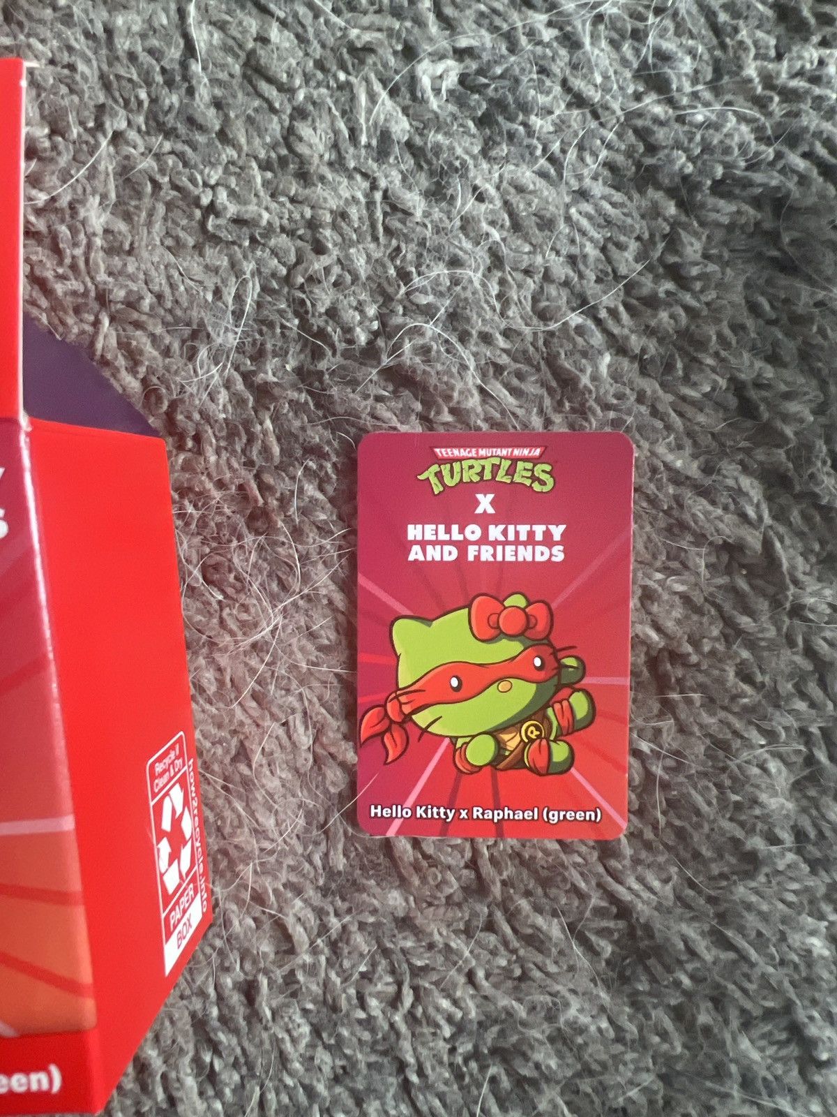 Nickelodeon TMNT X Hello Kitty And Friends Hello Kitty X Raphael (Green) Size ONE SIZE - 4 Thumbnail