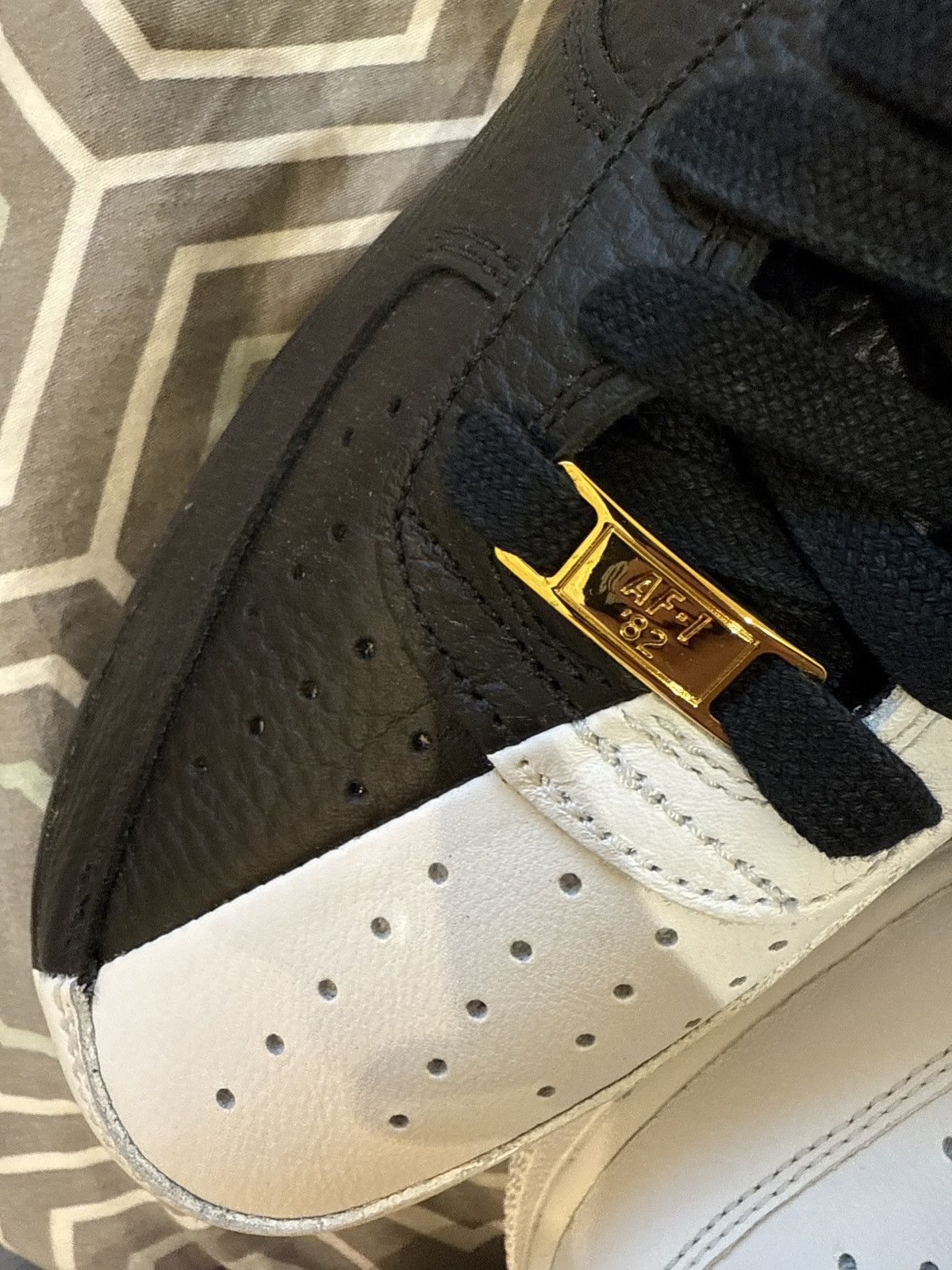 Nike Nike Air Force 40th Anniversary Edition Split Black White Size US 10.5 / EU 43-44 - 2 Thumbnail