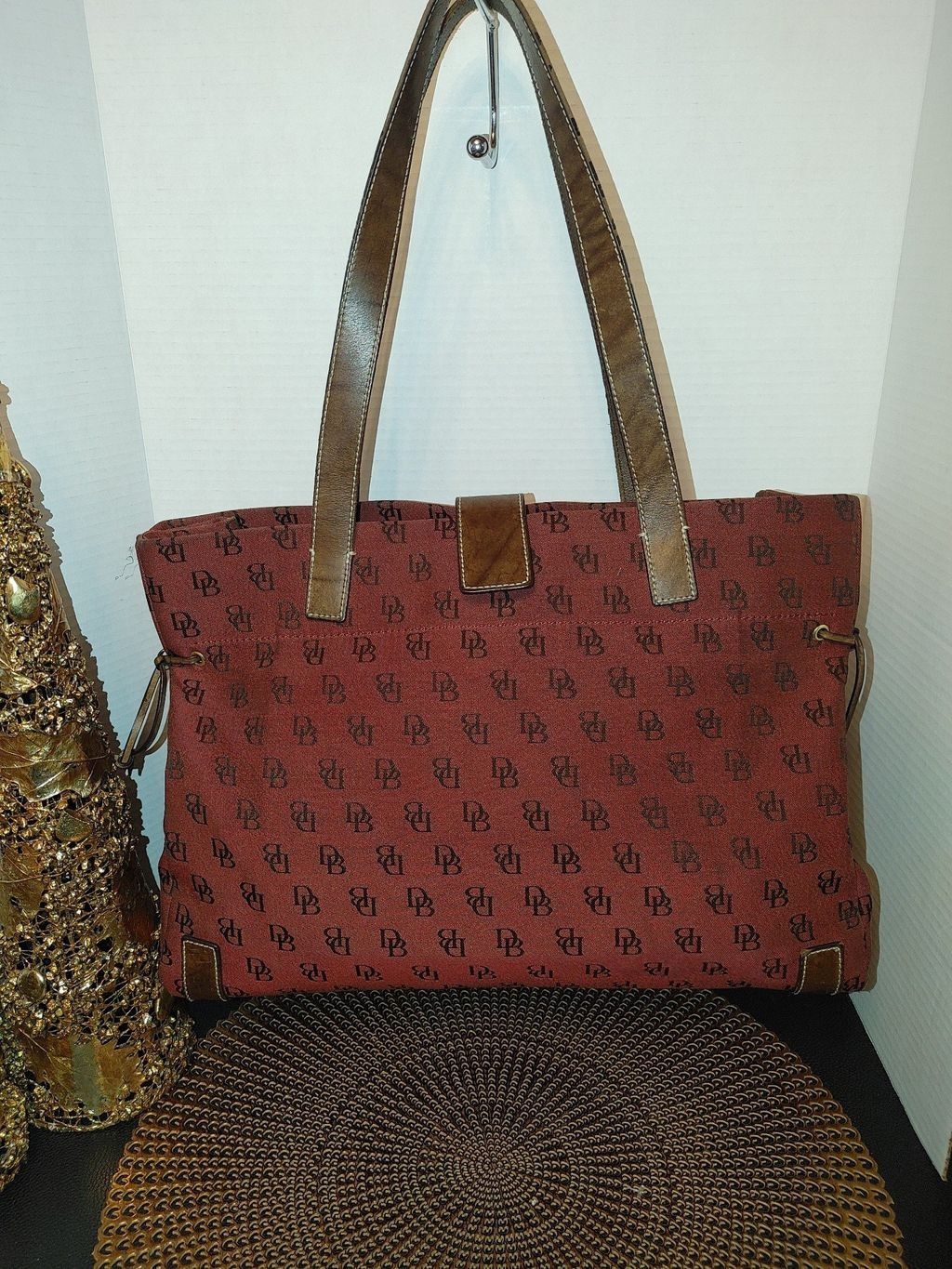 Dooney & Bourke Dooney & Bourke H2546663 Size ONE SIZE - 1 Thumbnail