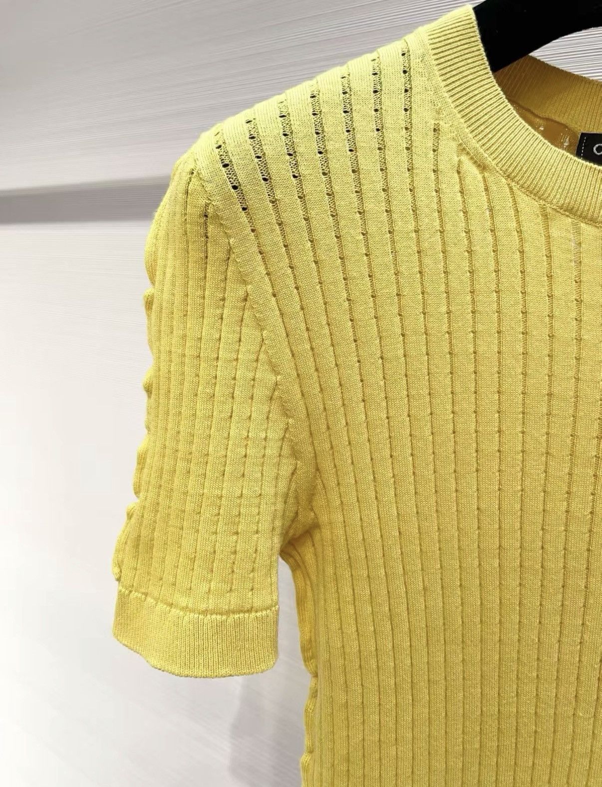 Chanel CHANEL Classic Yellow Ruffled Cotton Knit Short J33 Size XXS / US 00 / IT 34 - 5 Thumbnail