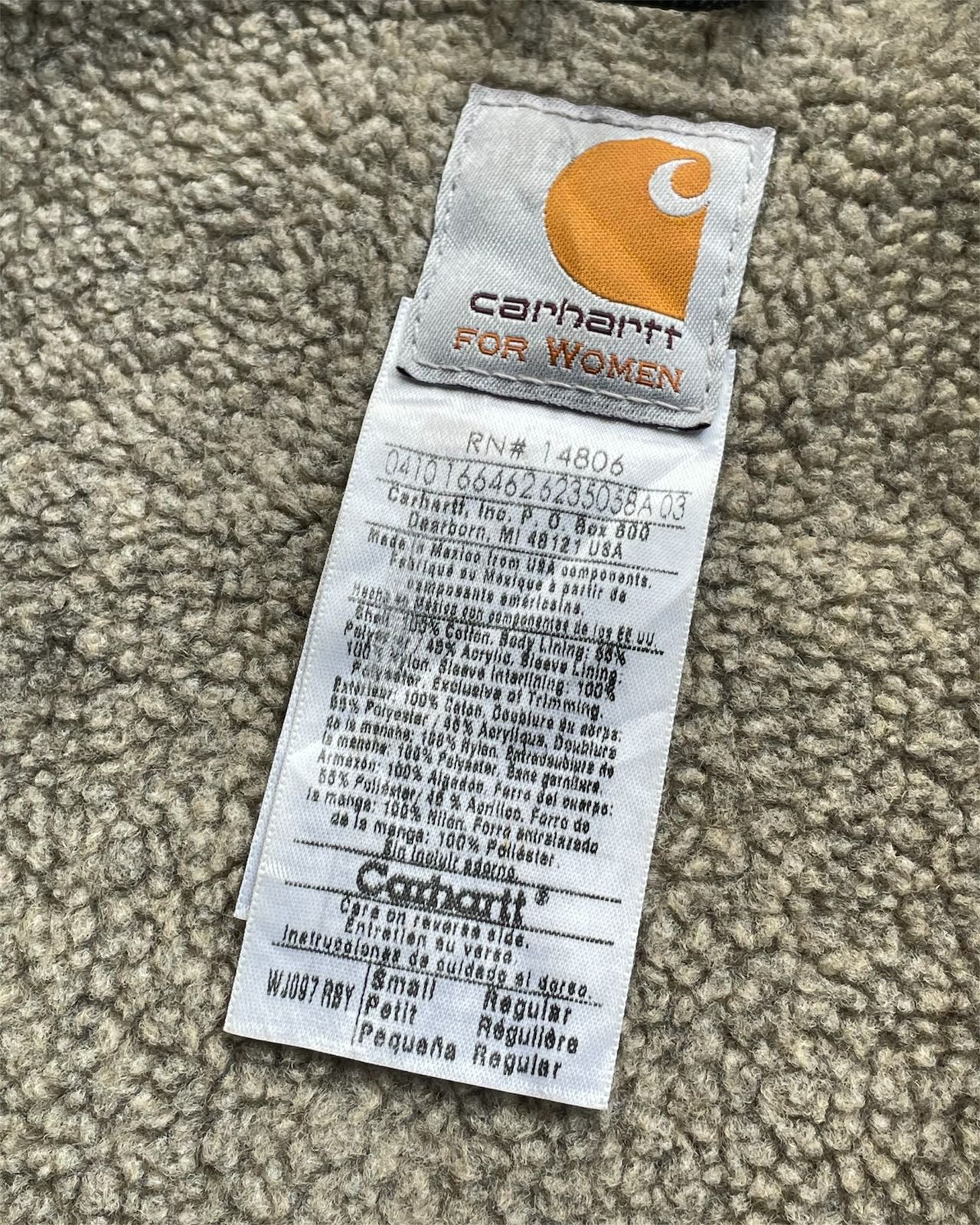 Carhartt VINTAGE RAPSBERYY CARHARTT DETROIT JACKET WJ097-RBY Size US S / EU 44-46 / 1 - 5 Thumbnail