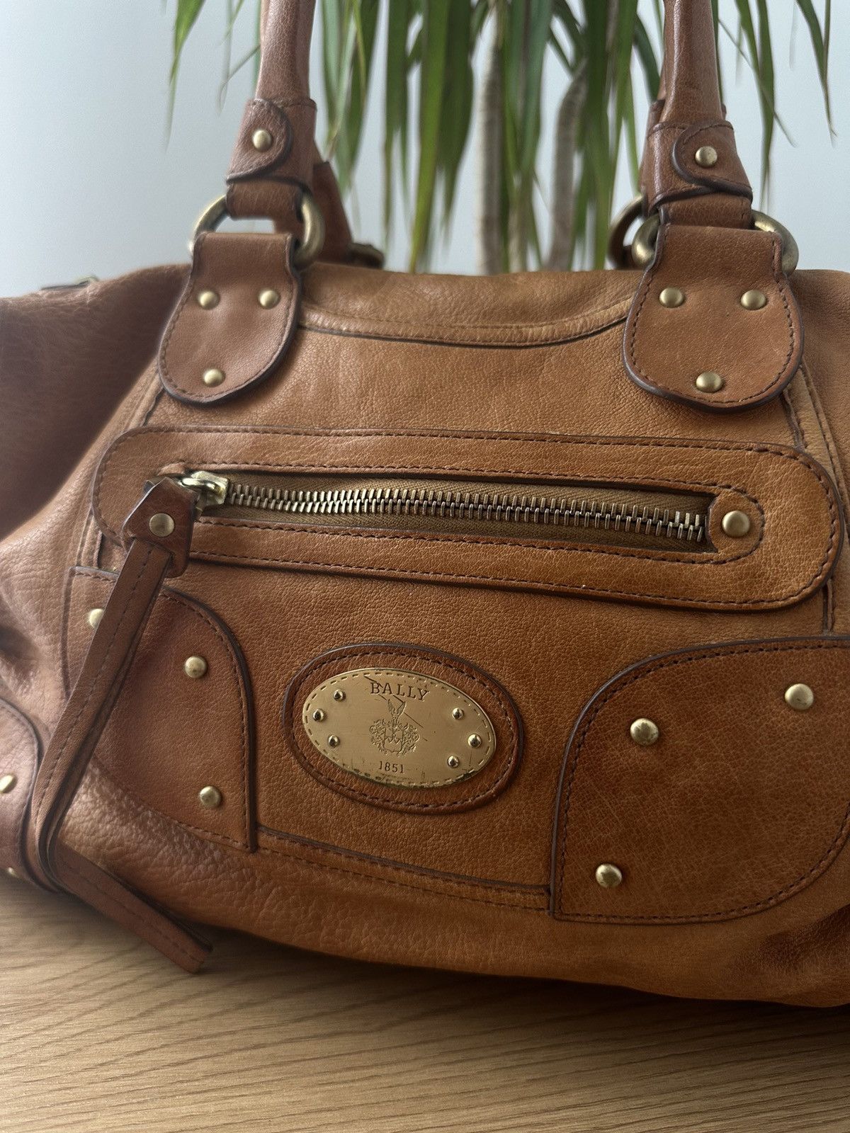 Bally Vintage Leather Bally Brown Shoulders Faded Bag Size ONE SIZE - 3 Thumbnail