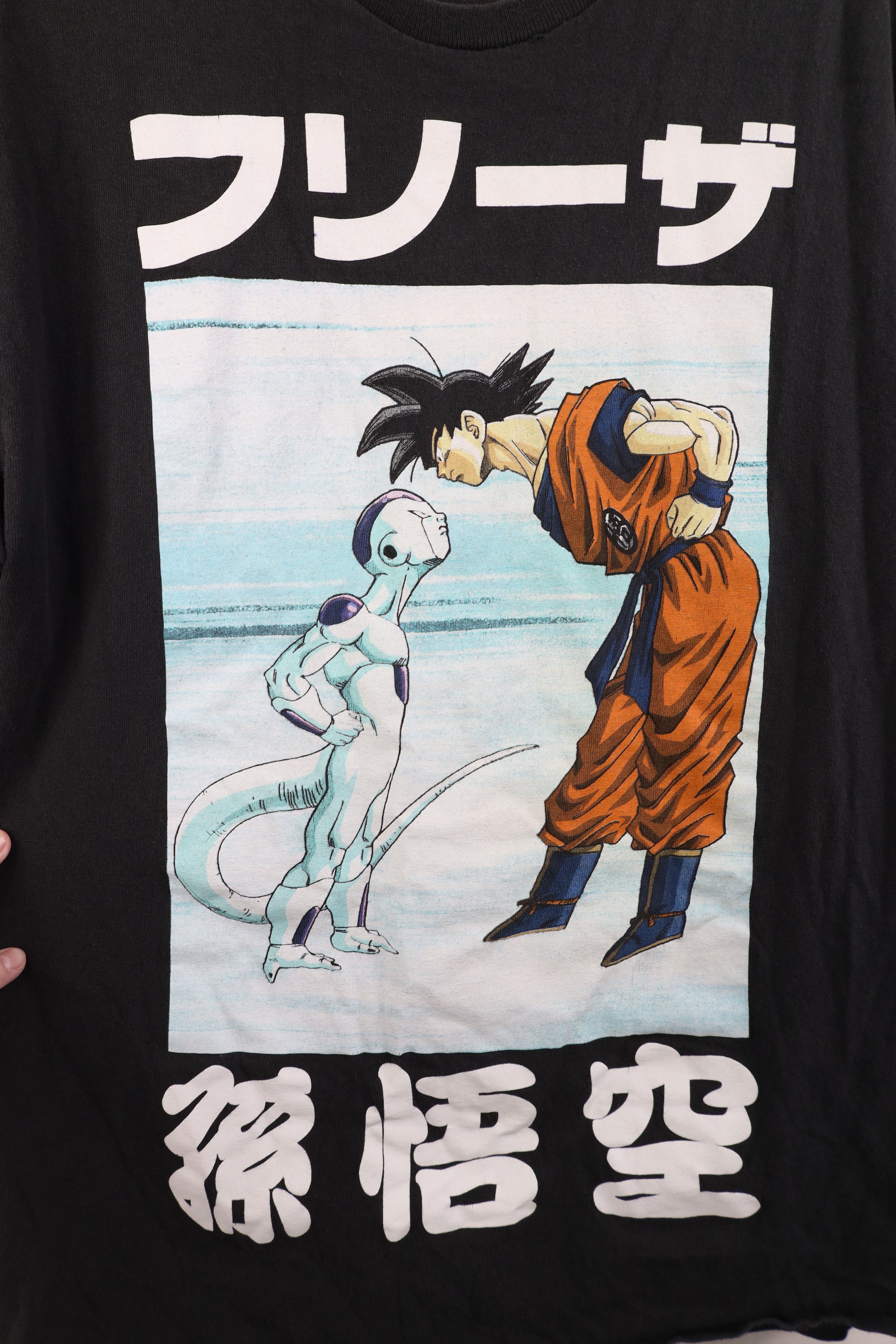 Vintage Vintage Y2K Japan Anime Dragon Ball Z Frieza Goku T-Shirt Size US L / EU 52-54 / 3 - 4 Thumbnail