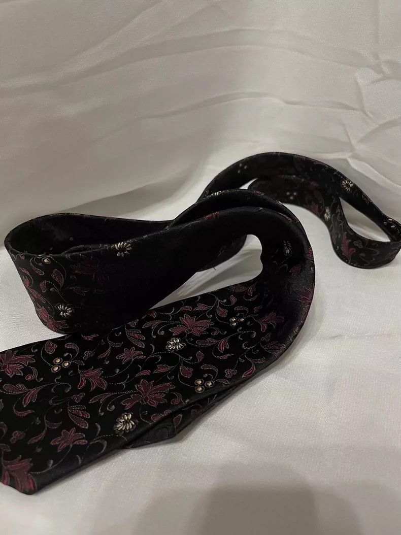 Comme des Garcons Comme des Garcons Floral Vintage Tie Size ONE SIZE - 3 Thumbnail