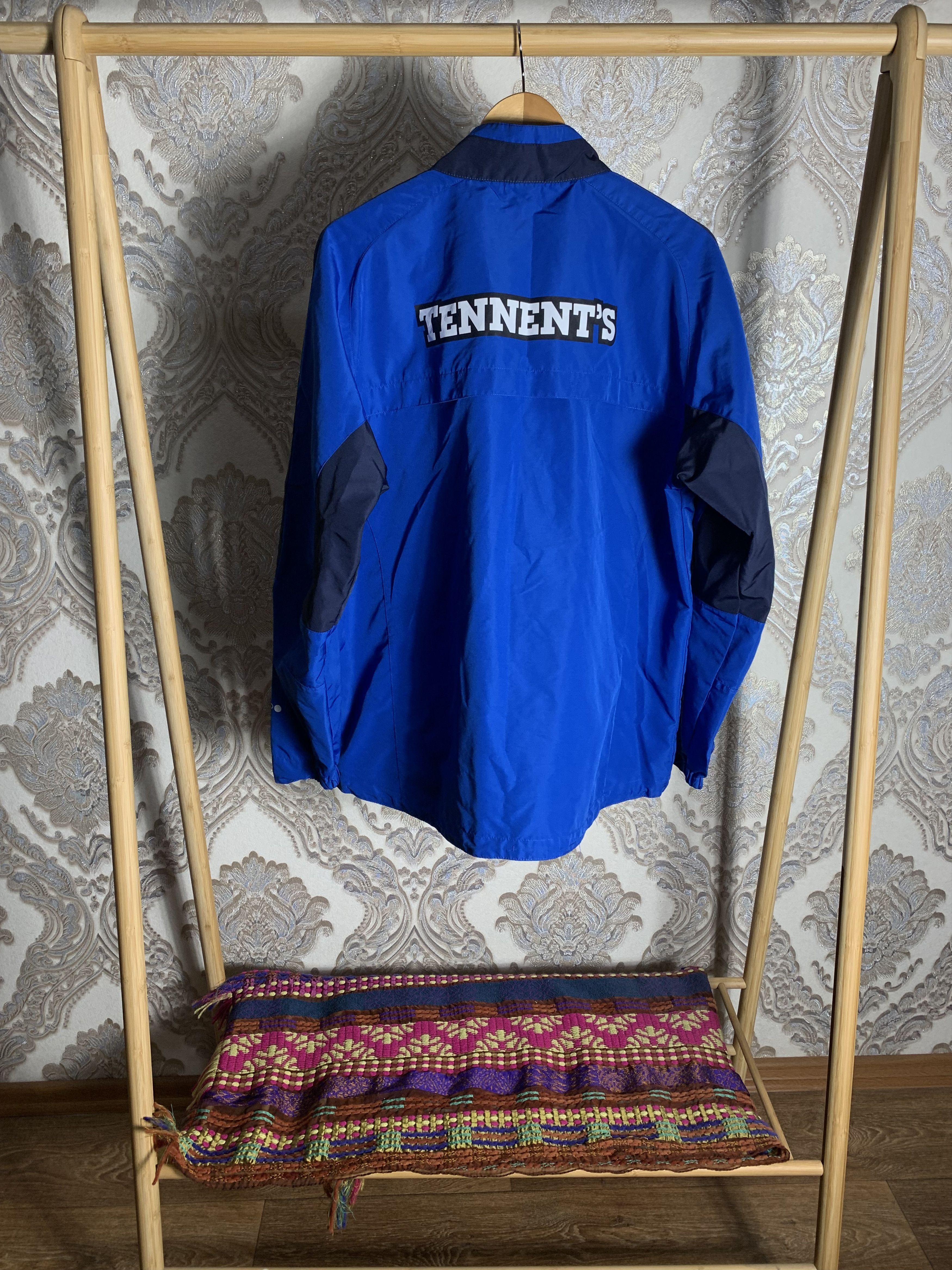 Umbro VINTAGE UMBRO FC RANGERS SCOTLAND RETRO SOCCER JACKET Y2K Size US XL / EU 56 / 4 - 5 Thumbnail