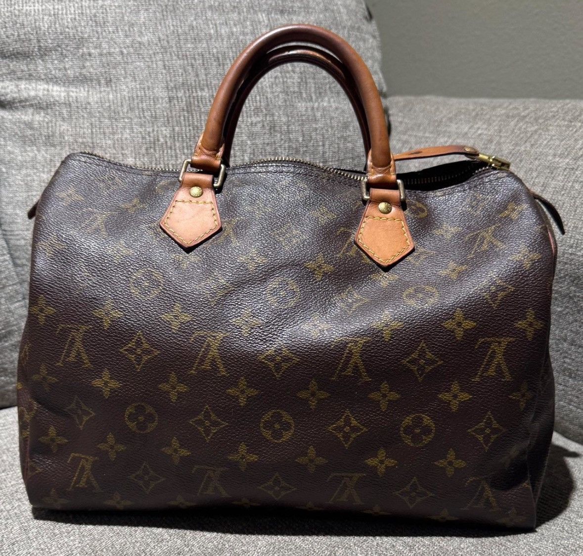 Louis Vuitton 1995 Vintage Louis Vuitton Speedy 30 Size ONE SIZE - 1 Thumbnail