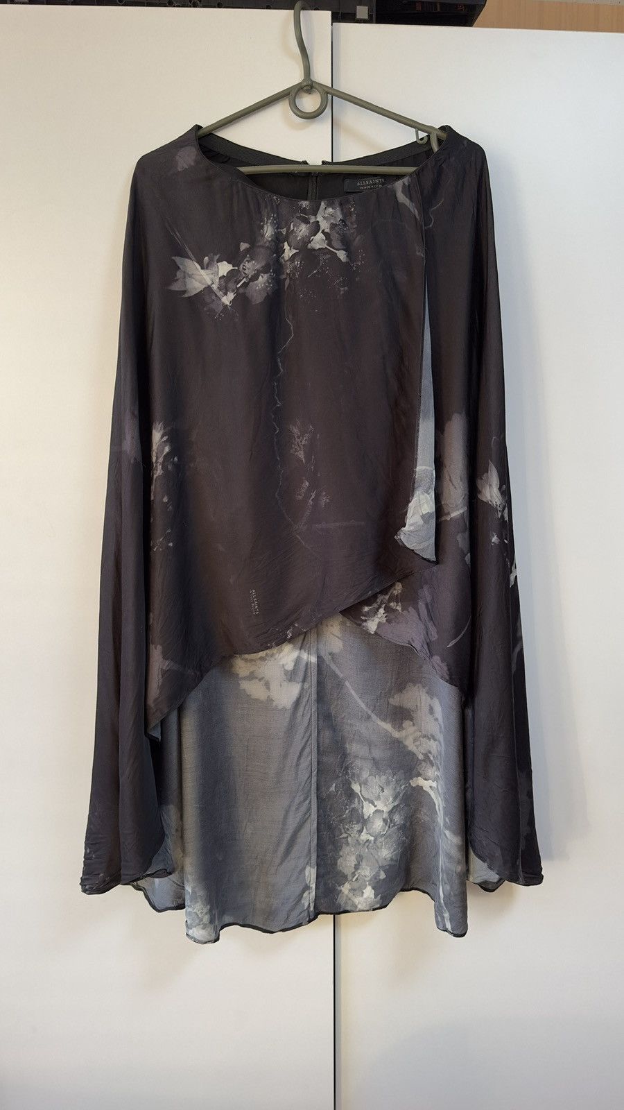Allsaints AllSaints Slivina Ume Skirt Abstract Floral Size 27" / US 4 / IT 40 - 2 Thumbnail