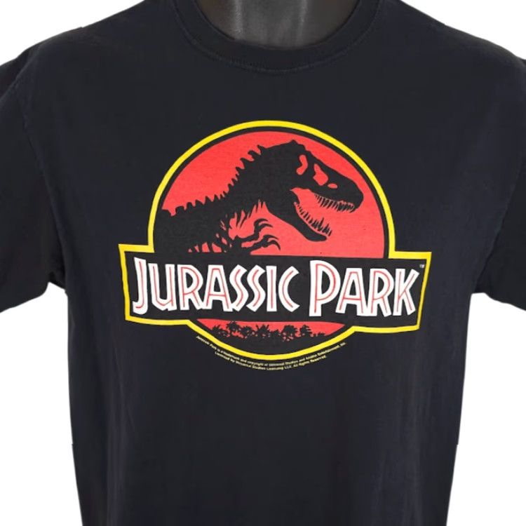 Fruit Of The Loom Jurassic Park T Shirt Mens Size Medium Black Universal Studios Dinosaur Movie 90s Retro Vintage? Size US M / EU 48-50 / 2 - 2 Thumbnail