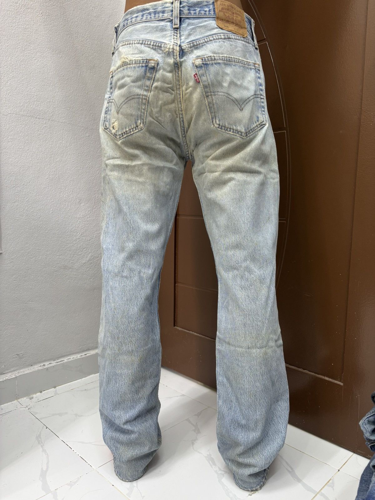 Levi's Vintage LEVIS 501 Kurt Cobain Distressed Denim Jeans Style Size US 31 - 21 Thumbnail