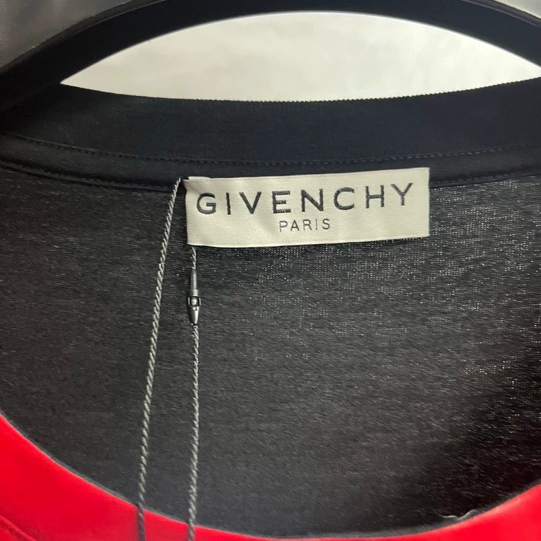 Other Givenchy Givenchy Black Short Sleeve TShirt with Red Colla Size US XL / EU 56 / 4 - 2 Thumbnail