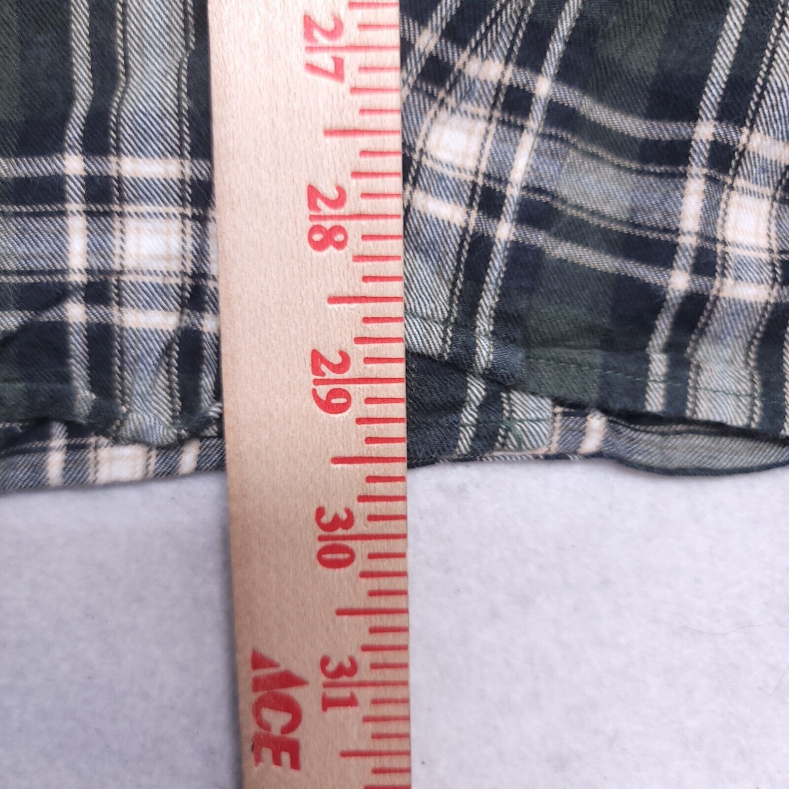 Roundtree & Yorke Roundtree & Yorke Tartan Flannel Shirt Mens Size M Green Size US M / EU 48-50 / 2 - 7 Thumbnail