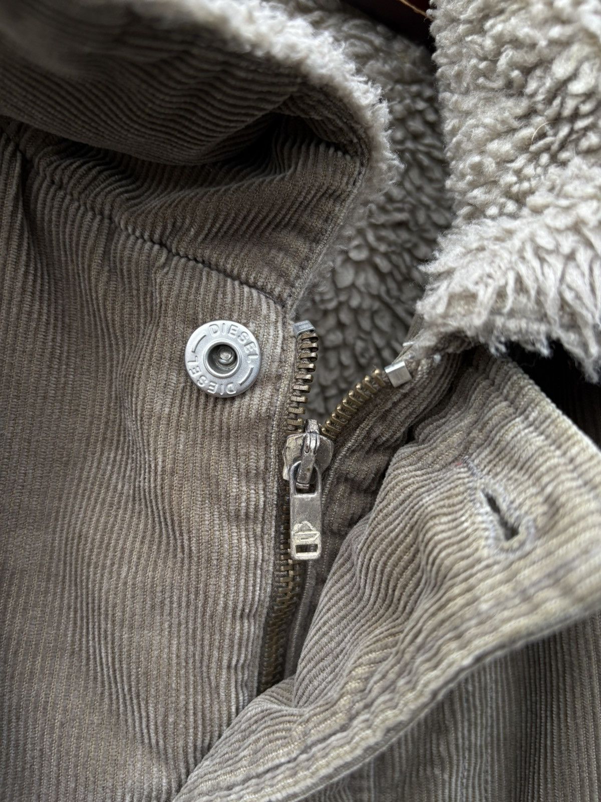 Diesel Diesel Corduroy Sherpa Lining Bombers Jacket Size US S / EU 44-46 / 1 - 5 Thumbnail