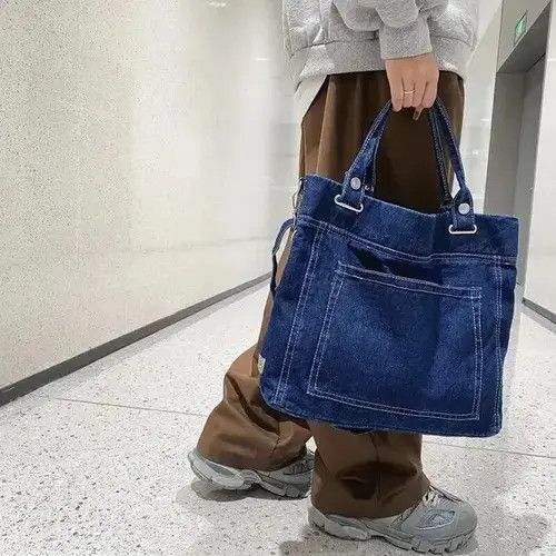 Japanese Brand Shoulder Bags Size ONE SIZE - 1 Thumbnail