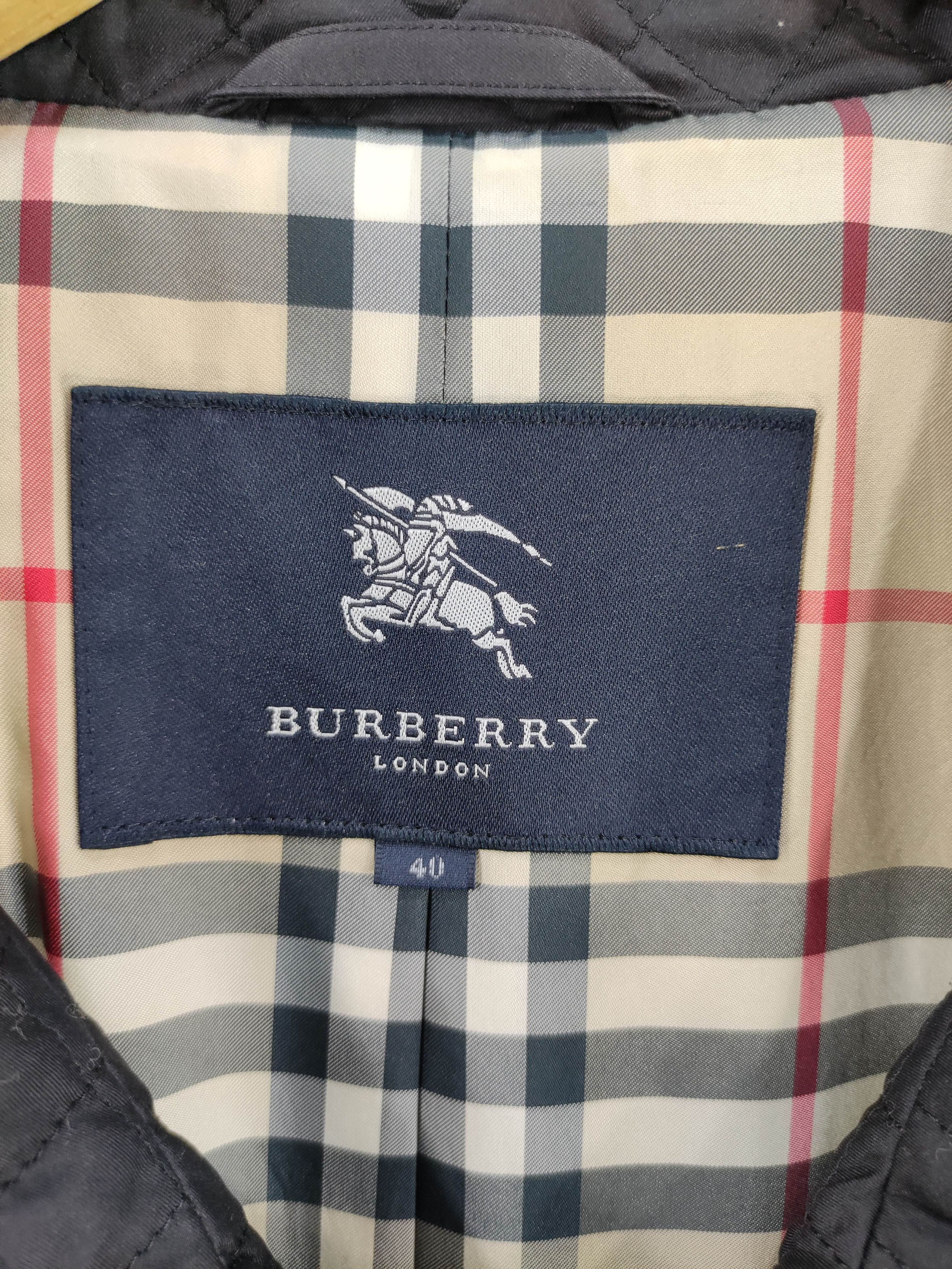 Burberry Vintage Burberry London Quilted Belted Jacket Zipper Size XS / US 0-2 / IT 36-38 - 7 Thumbnail