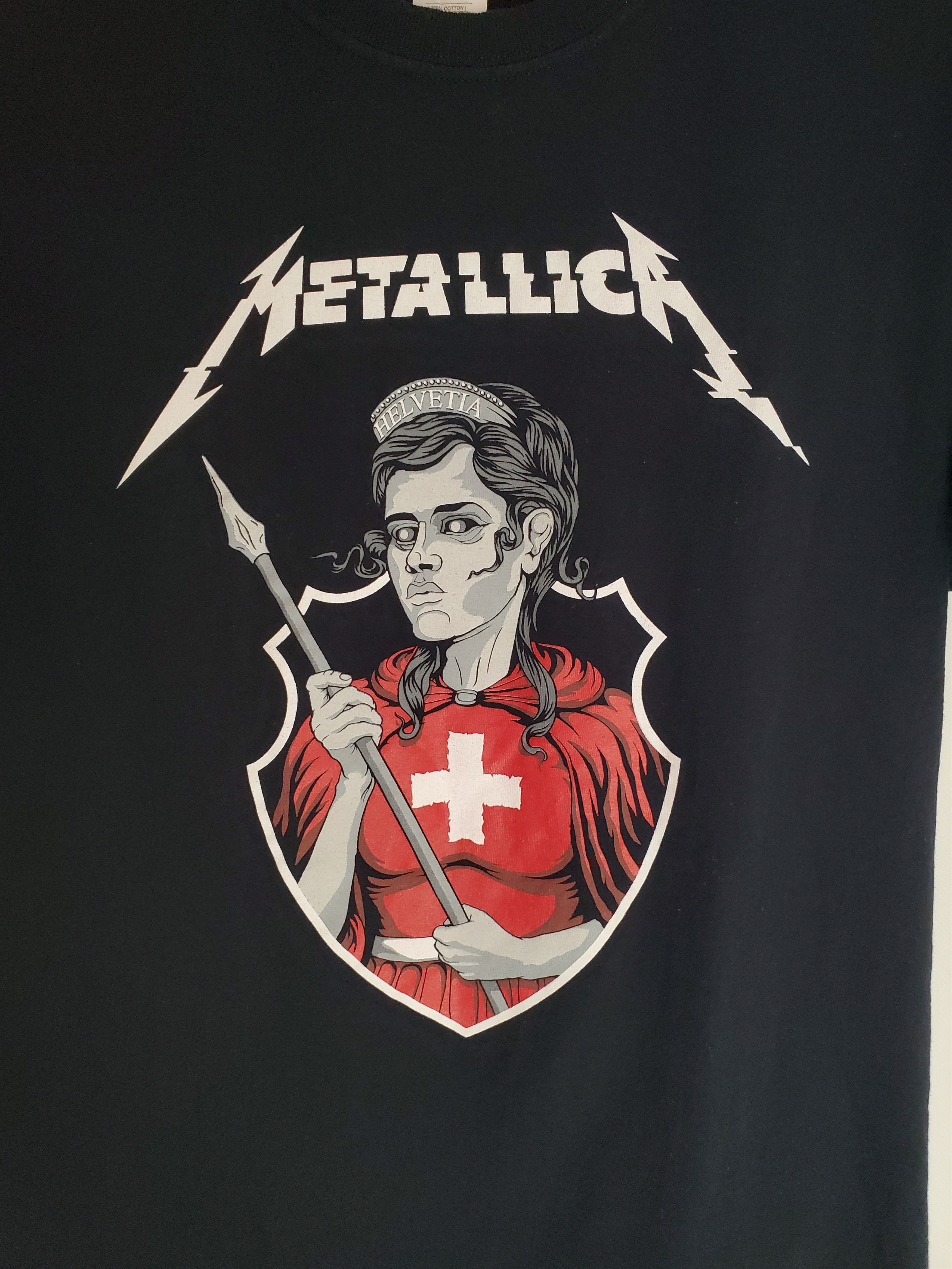 Band Tees Metallica damaged Switzerland Tshirt size M Size US M / EU 48-50 / 2 - 3 Thumbnail