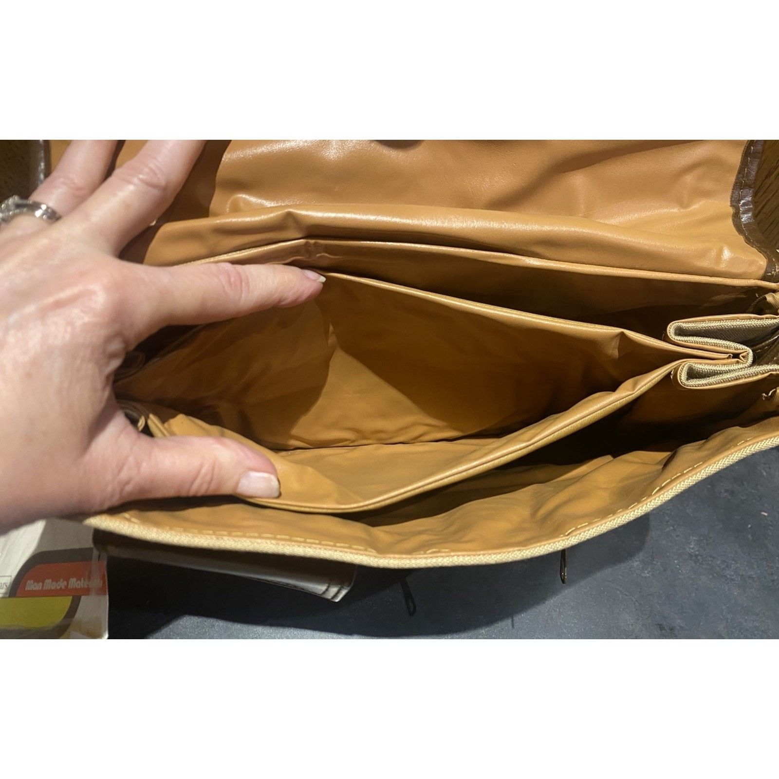 Sears 60s Sears The Travel Shop The Perfect Bag travel handbag NWT Size ONE SIZE - 8 Thumbnail