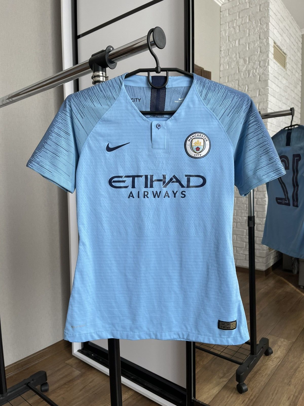 Nike 2018/2019 Nike Manchester City Player Issue Match Worn Shirt Size US S / EU 44-46 / 1 - 3 Thumbnail
