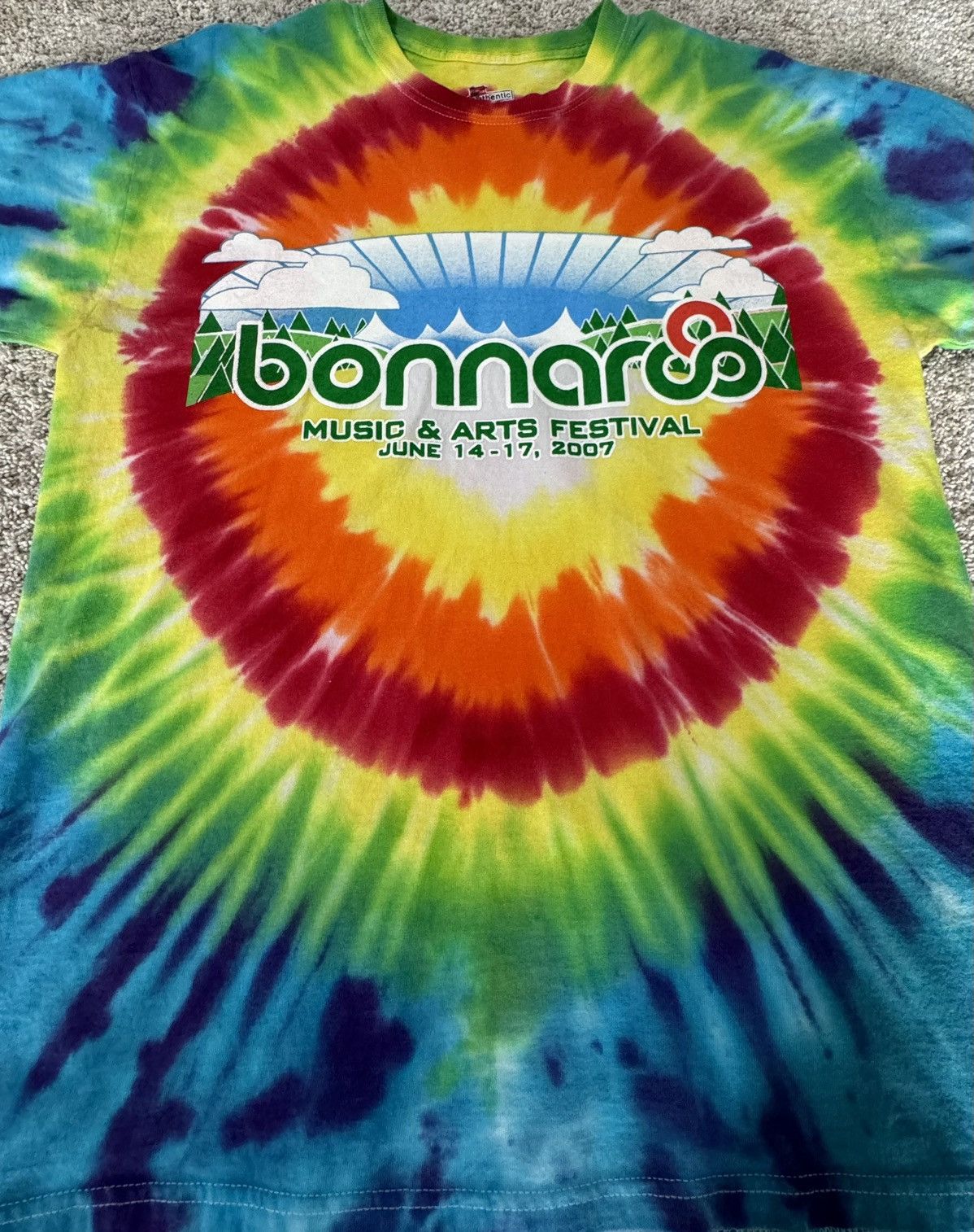 Band Tees BONNAROO FESTIVAL 07 NEW price is 4 both Size US L / EU 52-54 / 3 - 8 Thumbnail