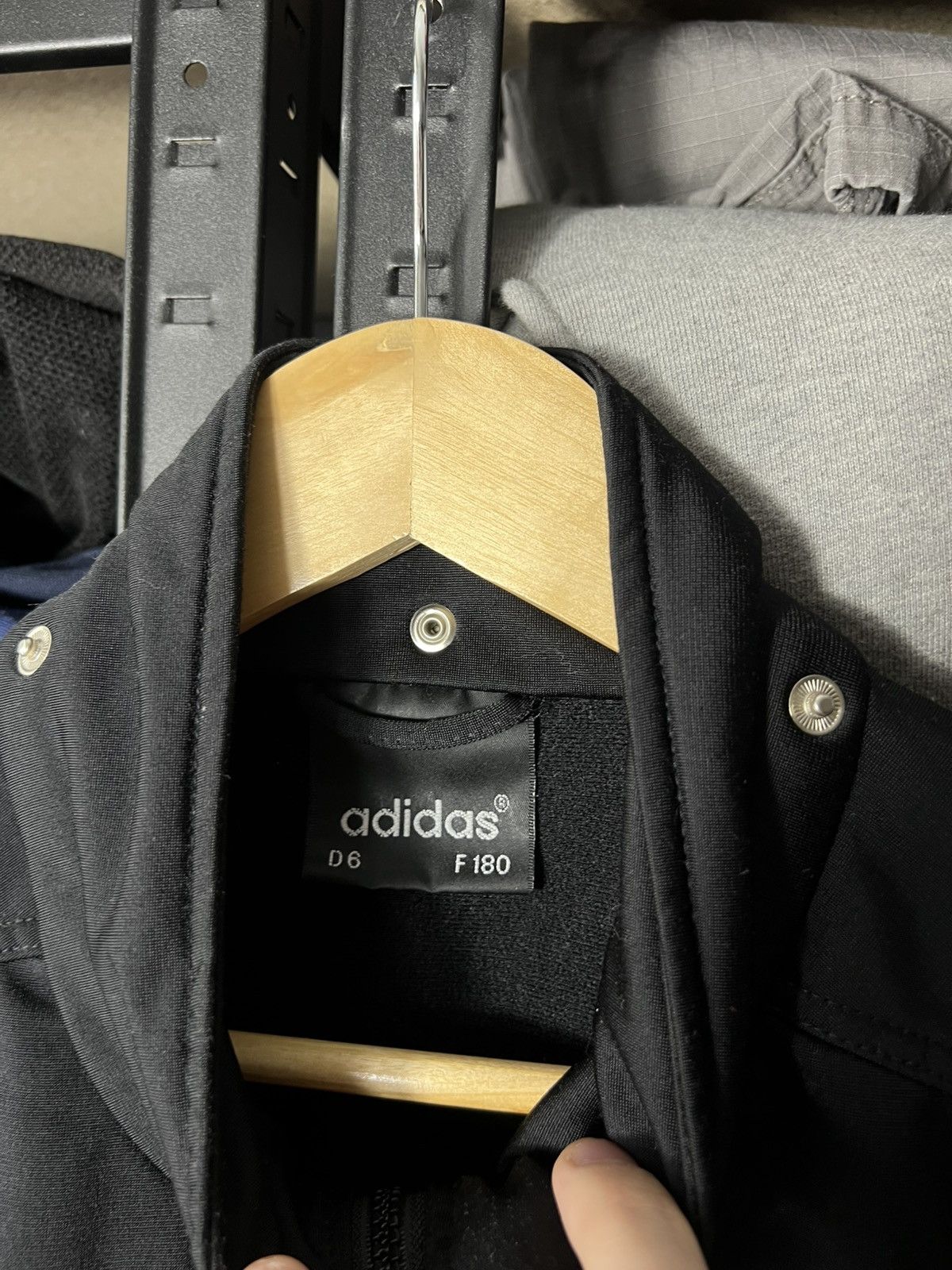 Adidas Vintage Adidas Vest Black Three Stripes Big Logo Size M Size US M / EU 48-50 / 2 - 10 Thumbnail