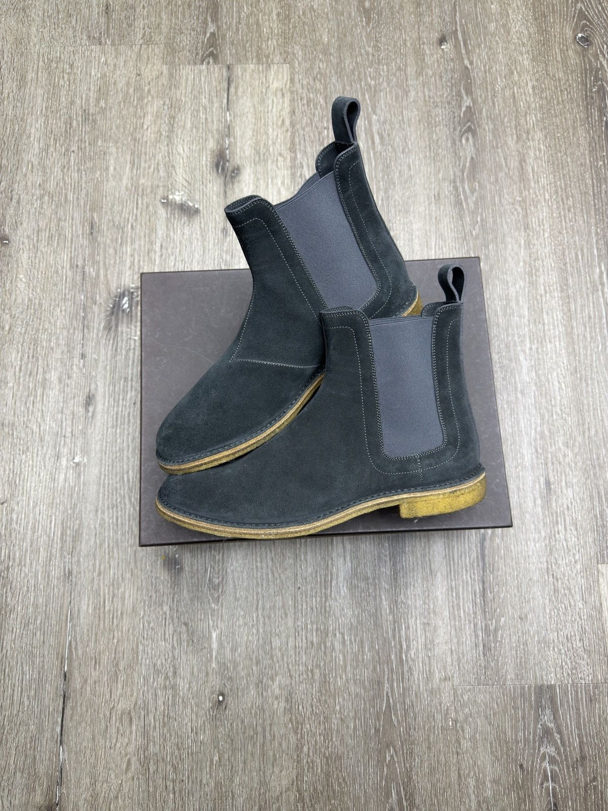 Bottega Veneta Men\'s Chelsea Boot Espresso Suede Size EU41/US8 New with box BOT352473_2_enlarged.jpg?auto=  main image 4