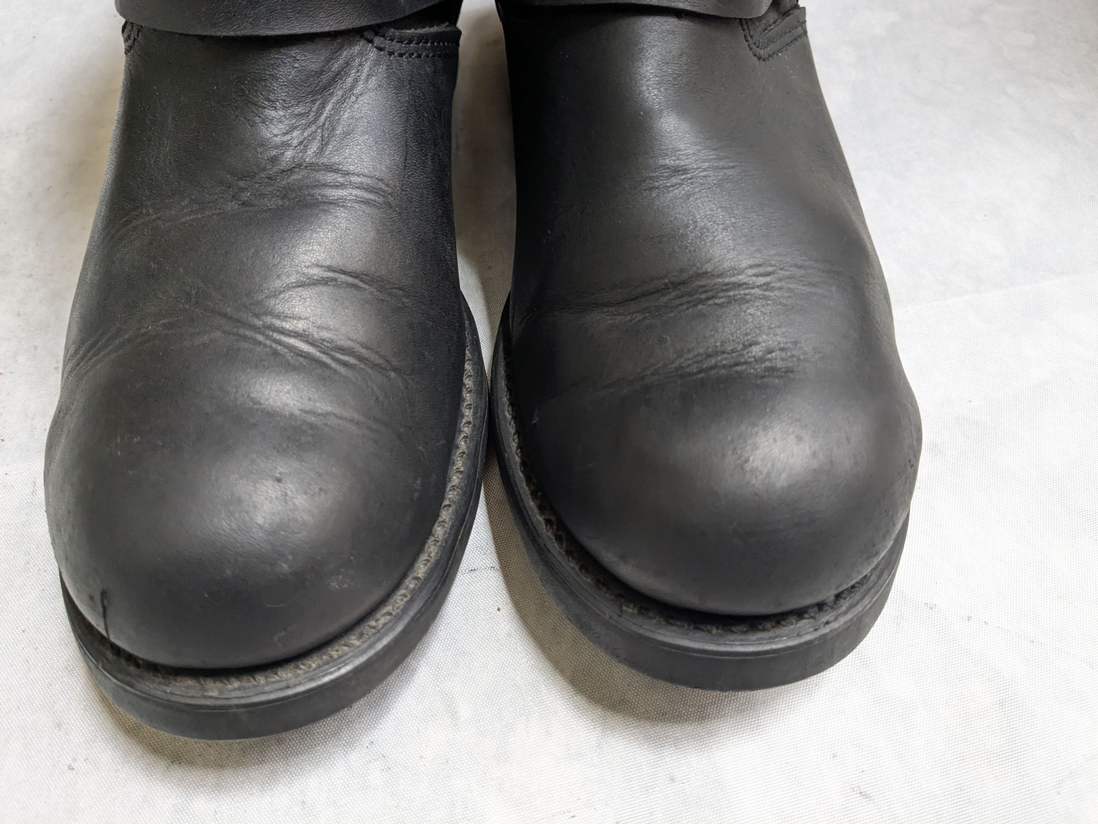 Frye Frye Engineer Boots Black Leather 9.5 M Buckle Strap Size US 9.5 / EU 42-43 - 3 Thumbnail