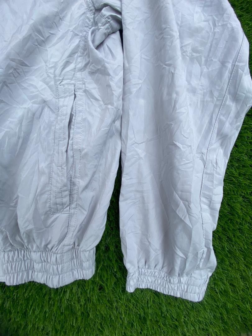 Vintage Vintage Designer Monteviso Italy Light Jacket Size US L / EU 52-54 / 3 - 7 Thumbnail