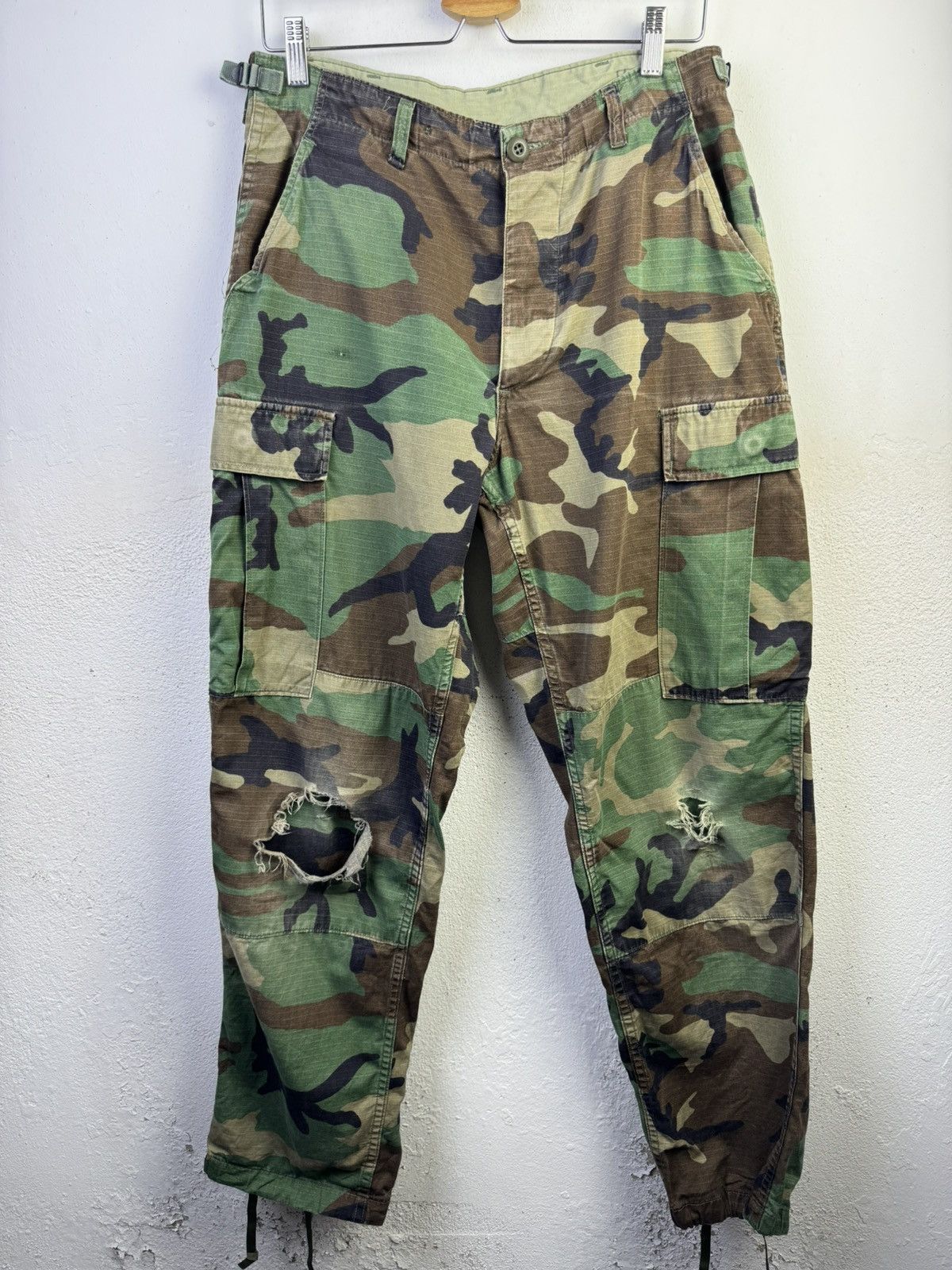 Vintage Vintage Military Pants Men's Medium Green Camo Trousers Size US 32 / EU 48 - 1 Thumbnail