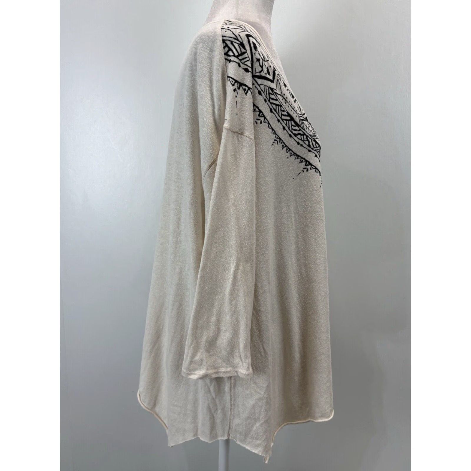Vintage We The Free People V Neck Tribal Mens Medium Extra Large XL Boxy Tshirt Size M / US 6-8 / IT 42-44 - 4 Thumbnail