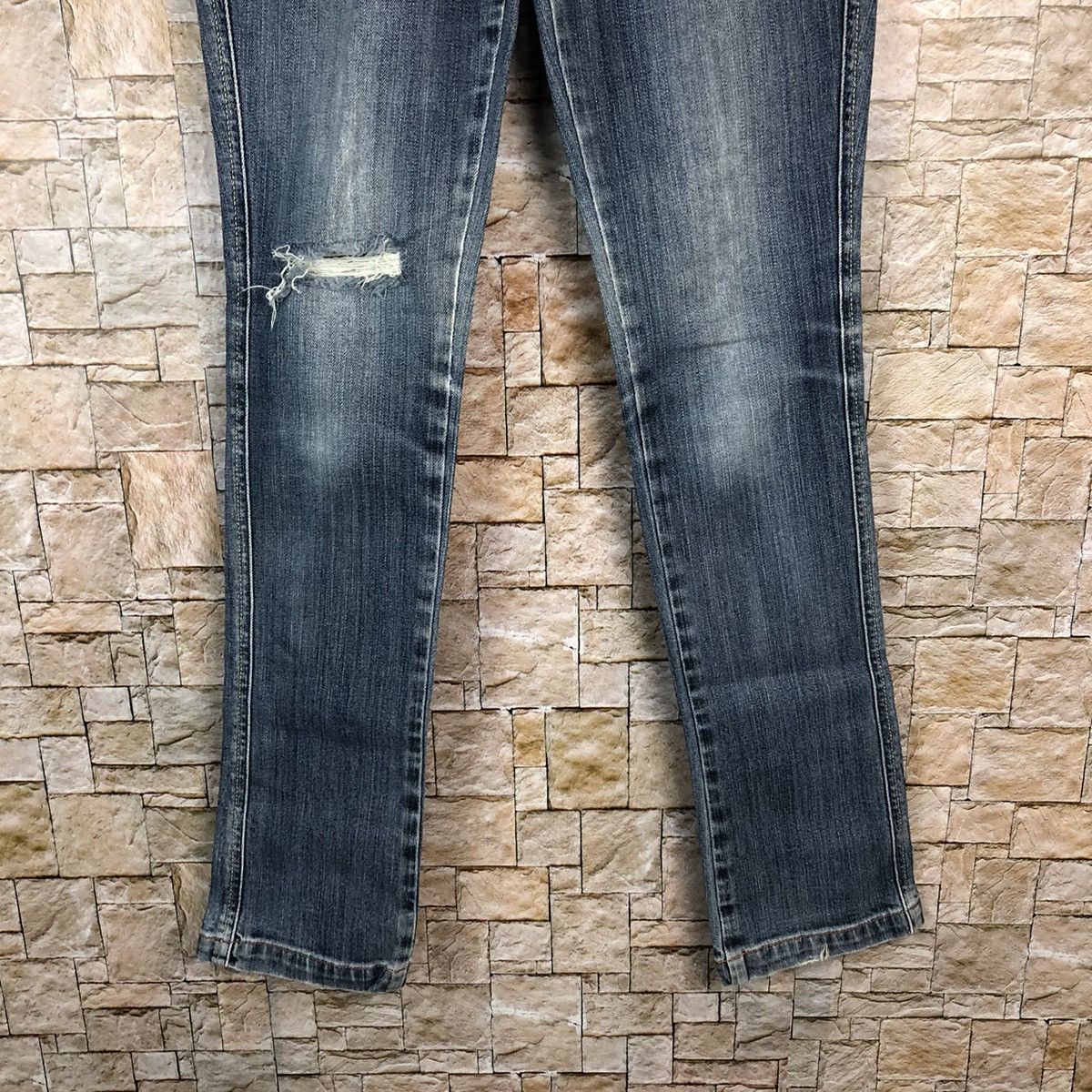 Levi's Levis Ladies Blue Disstressed Denim Pants #A606 Size 29" - 7 Thumbnail