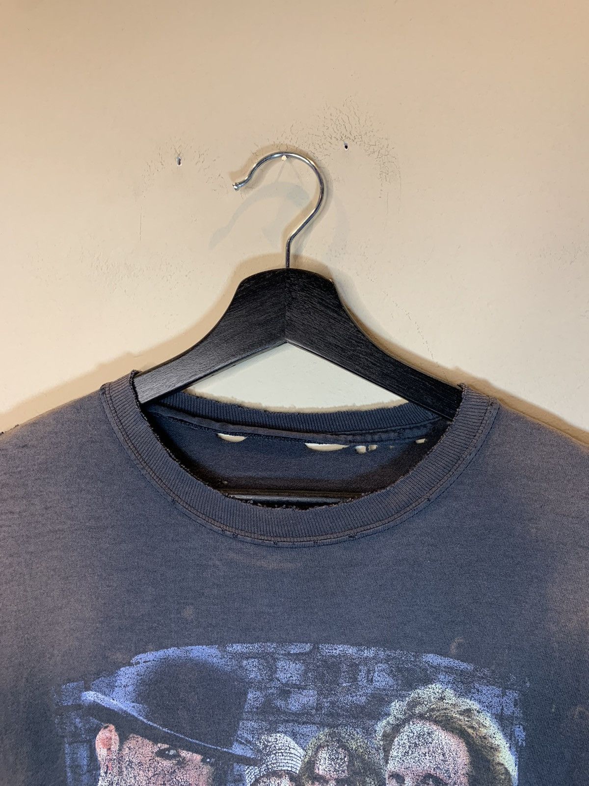 Band Tees *RARE* Vintage 90’s Mudvayne Thrashed Faded Band Art T-Shirt Size US XXL / EU 58 / 5 - 8 Thumbnail