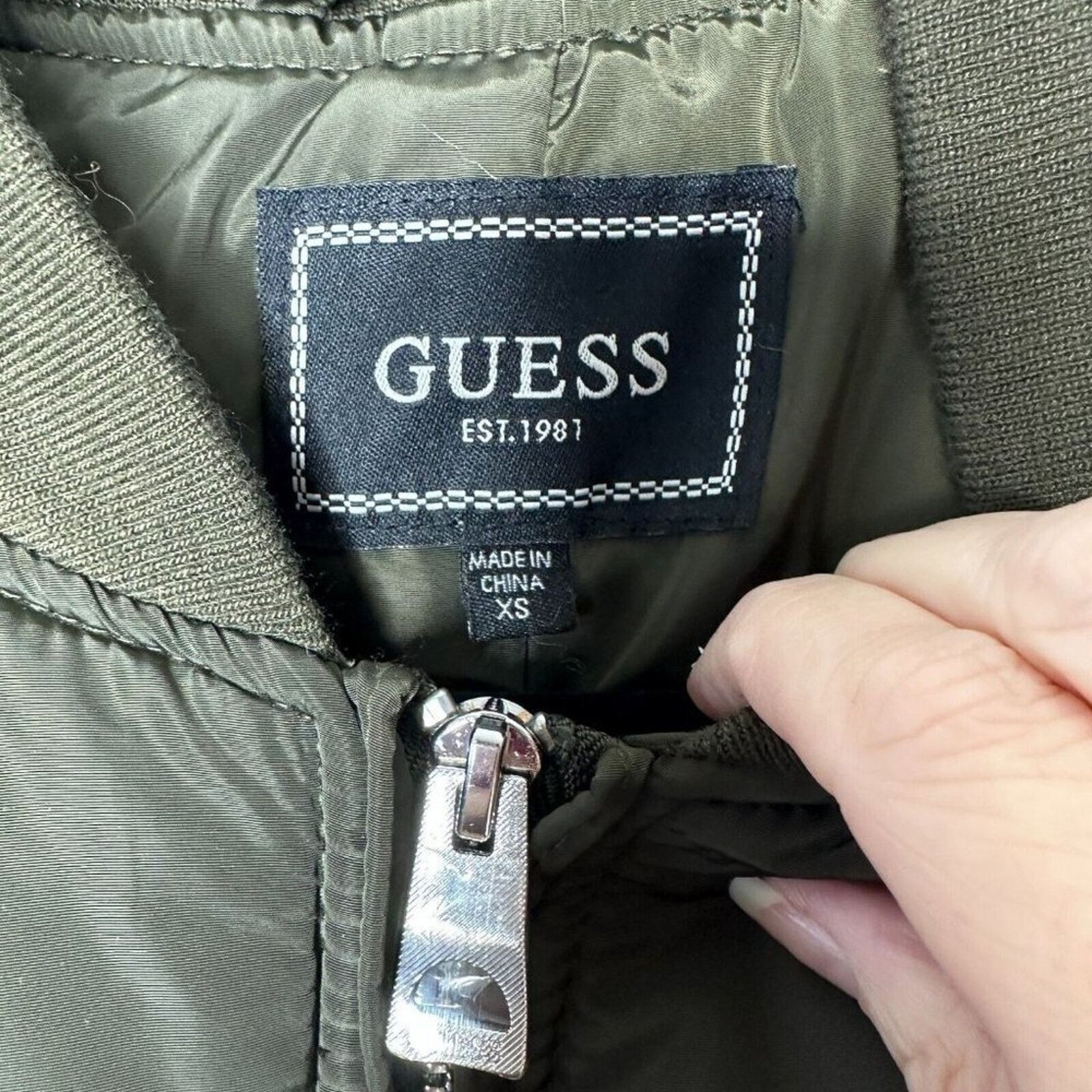 Guess NWOT Guess Felicia Olive Faux Fur Bomber Jacket Pockets XS Size XS / US 0-2 / IT 36-38 - 7 Thumbnail