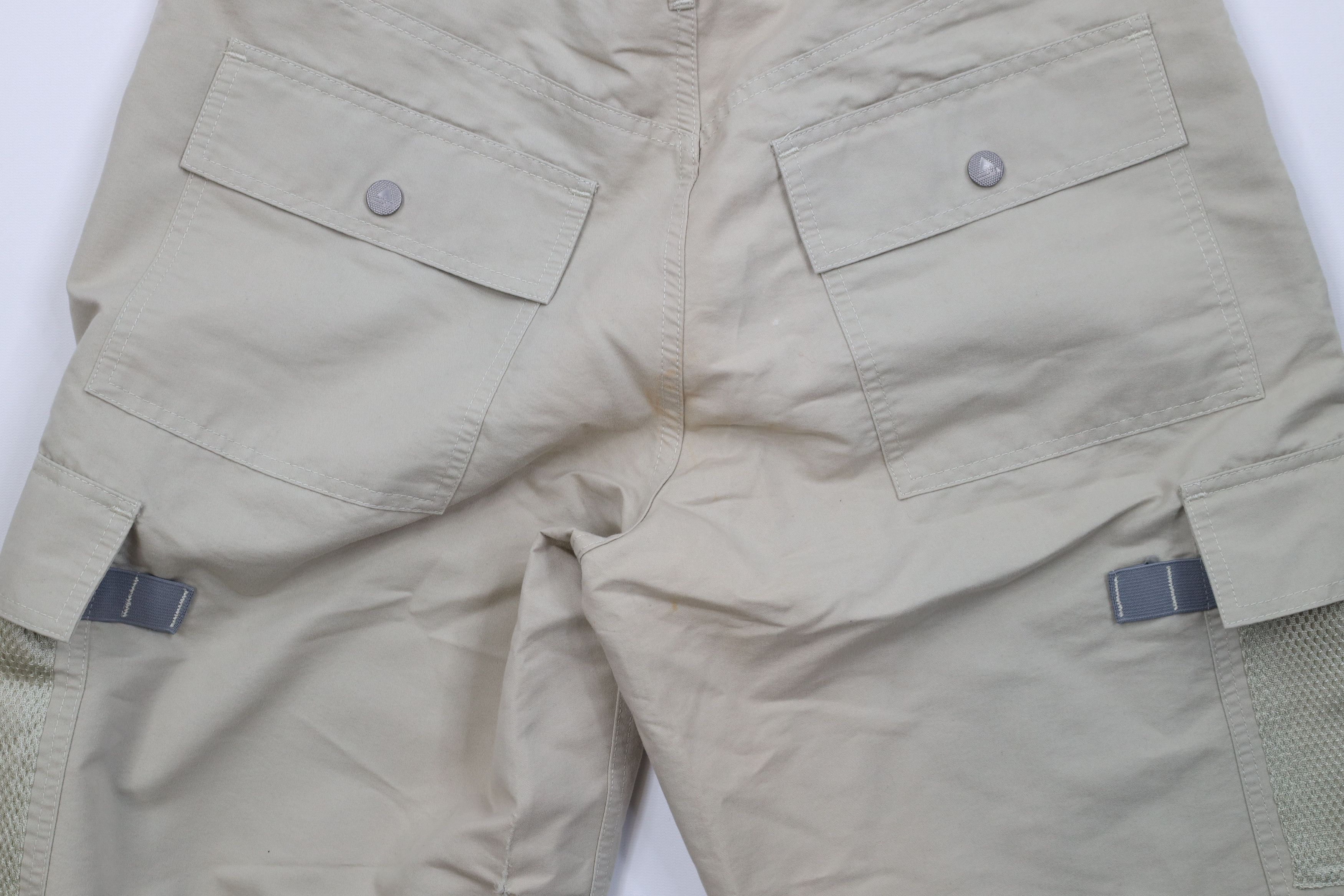 Levi's Deadstock Vintage 90s Levis SilverTab Pocket Cargo Shorts Size US 34 / EU 50 - 13 Thumbnail